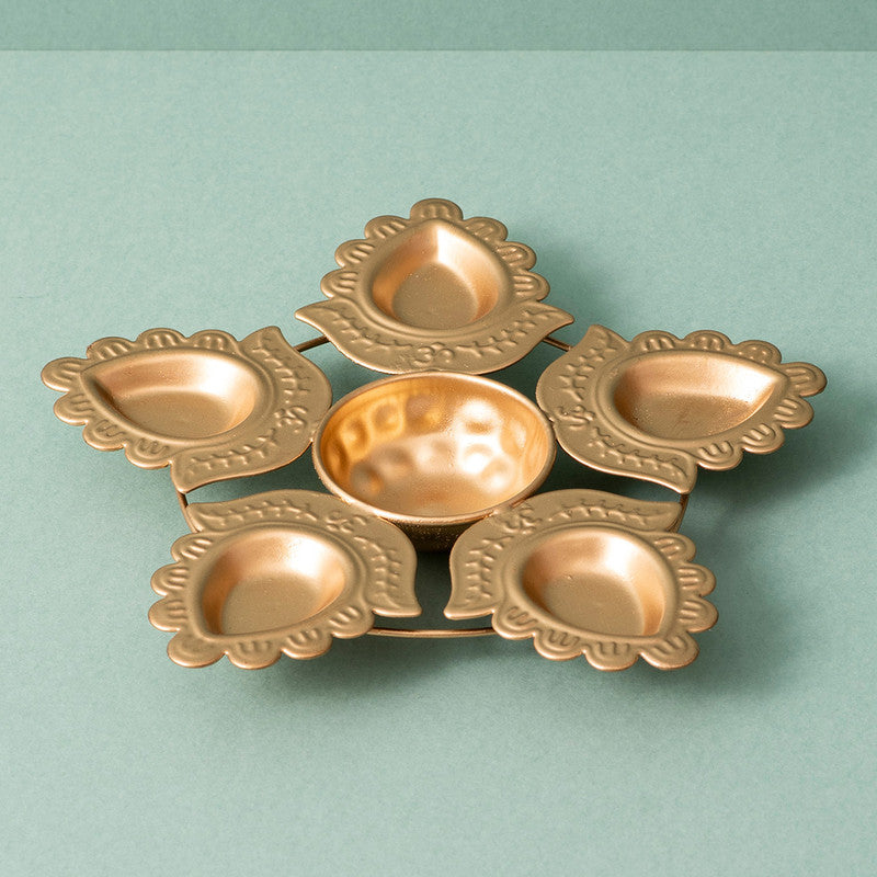 Brass Lotus Urli | Gold Finish、mySite、camillekostekn