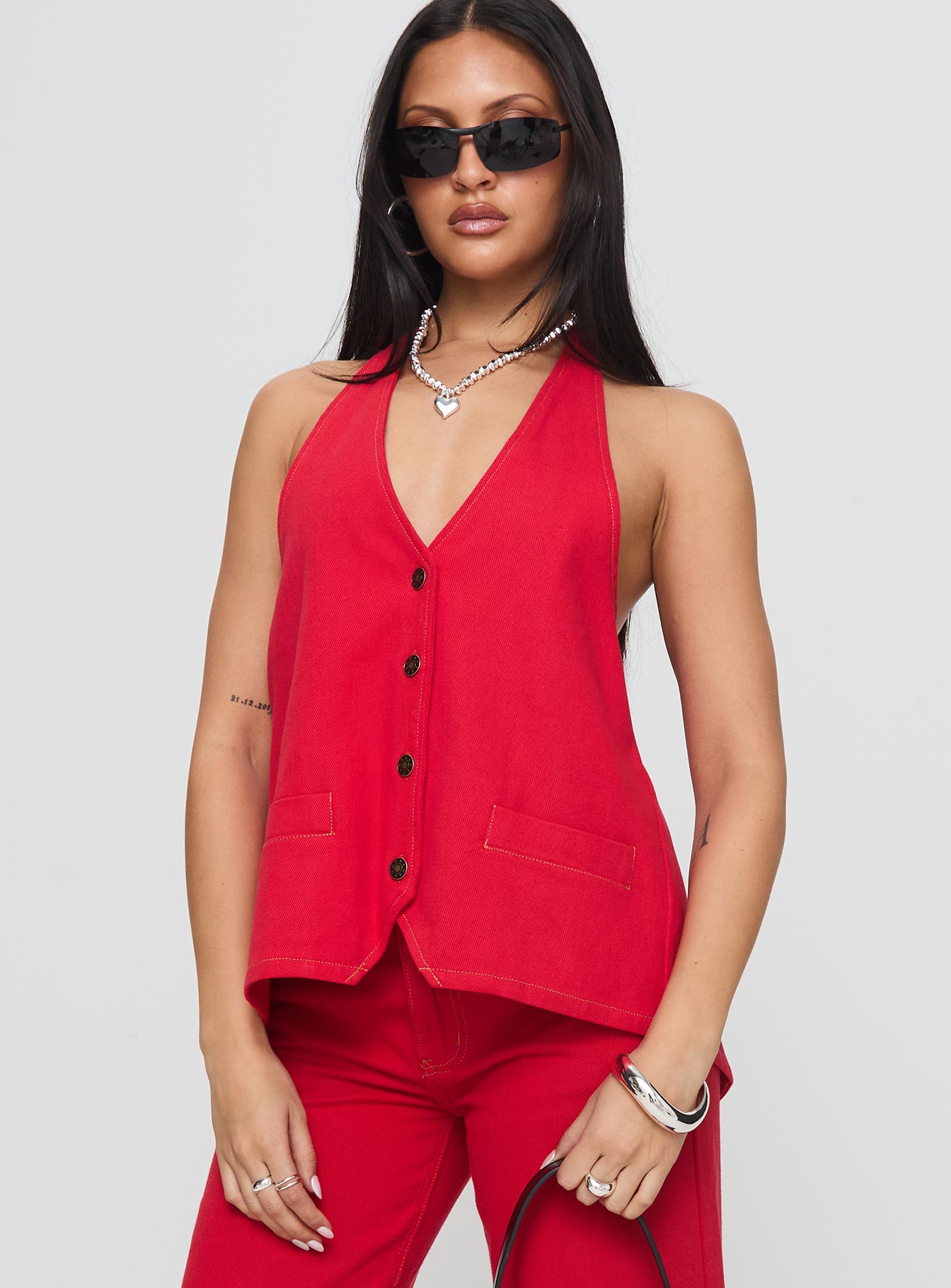 Hills Halter Crimson、mySite、solidvoid