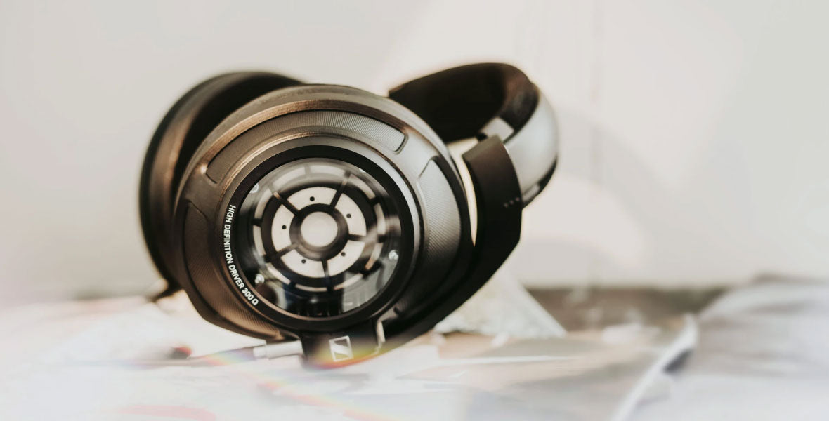 Headphone-Zone-Sennheiser-HD-820