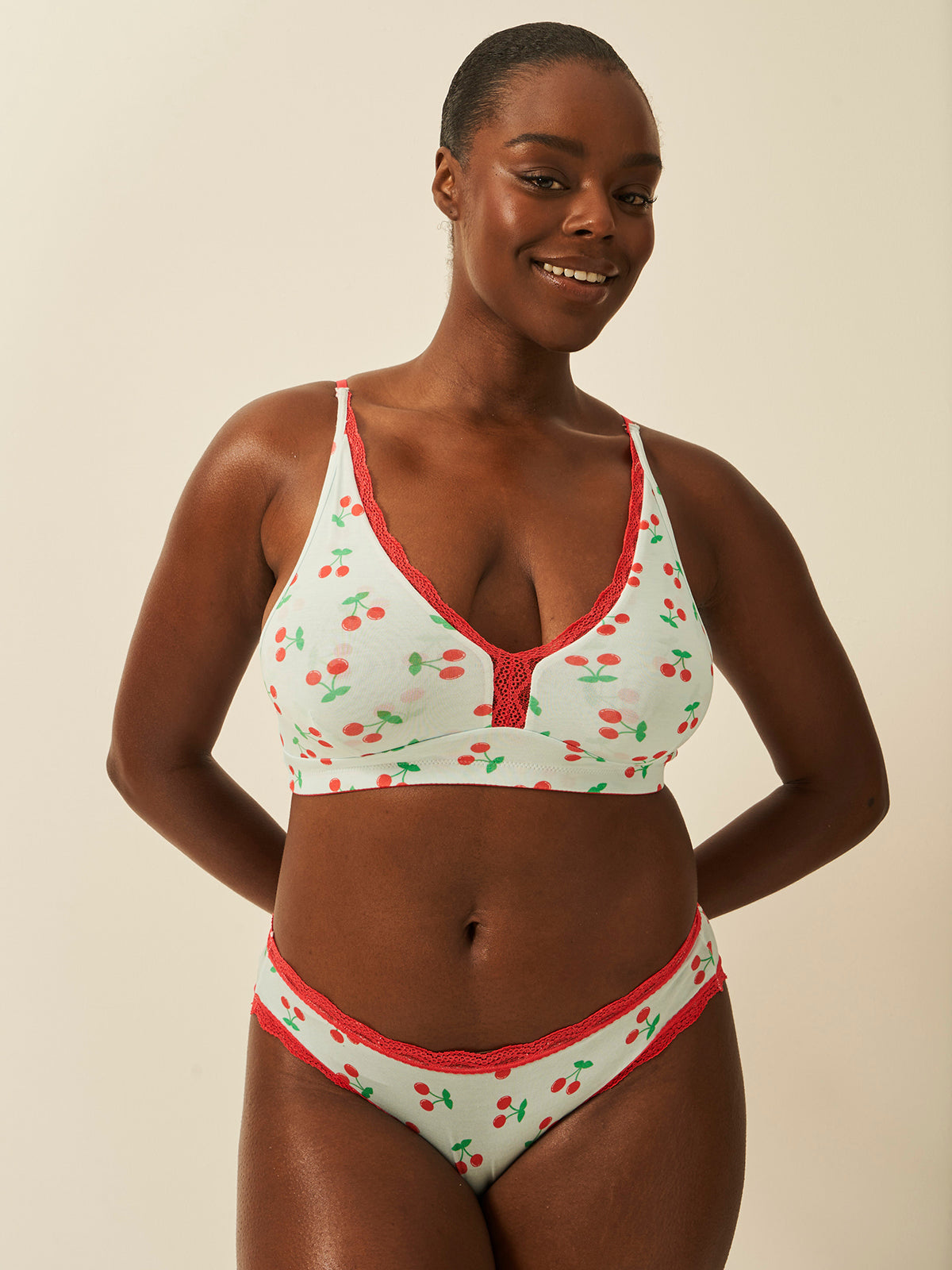 Lace Plunge Bra - Cherryade、mySite、bengalsvssteelers