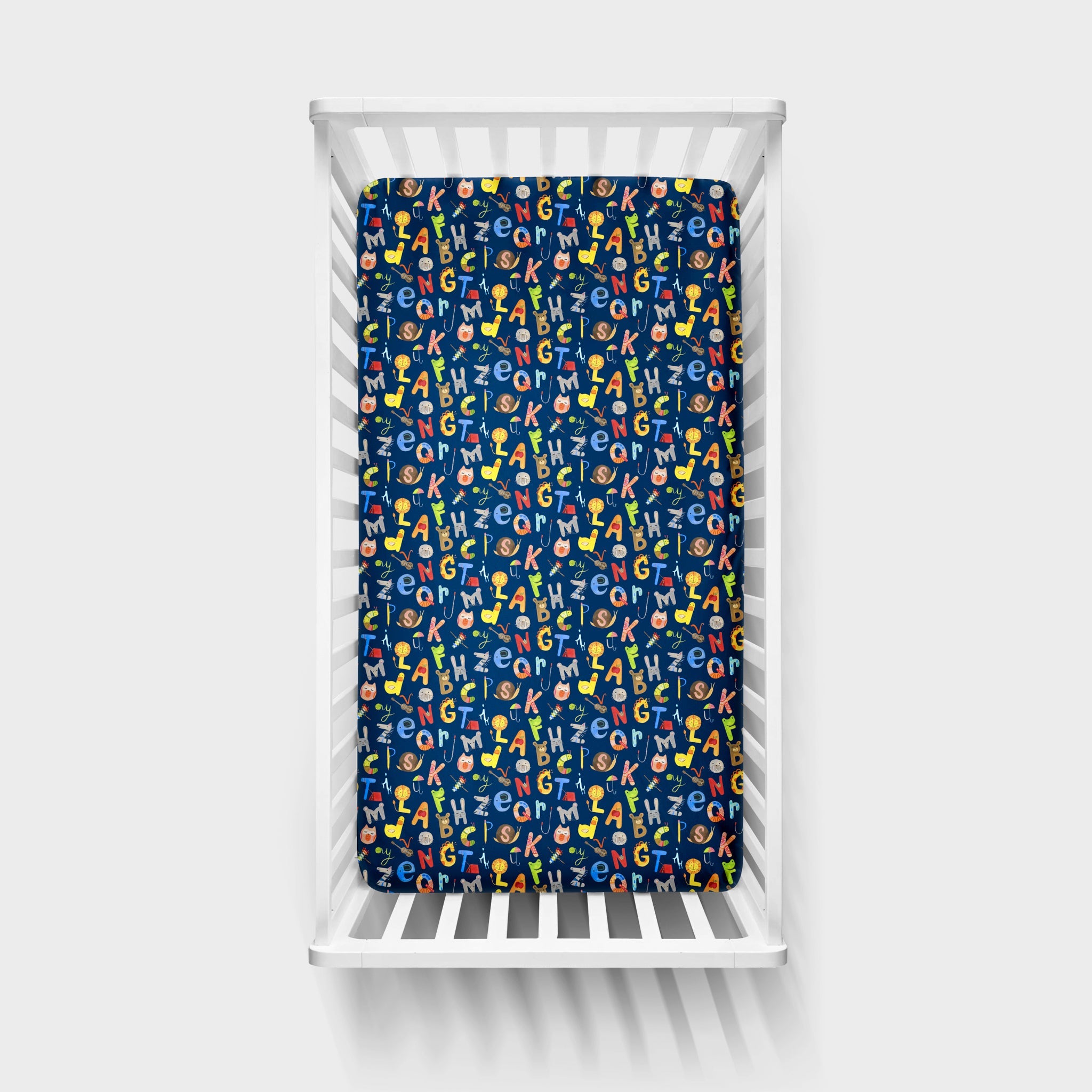 Navy Alphabet Friends Fitted Crib Sheet、mySite、g9winljtr
