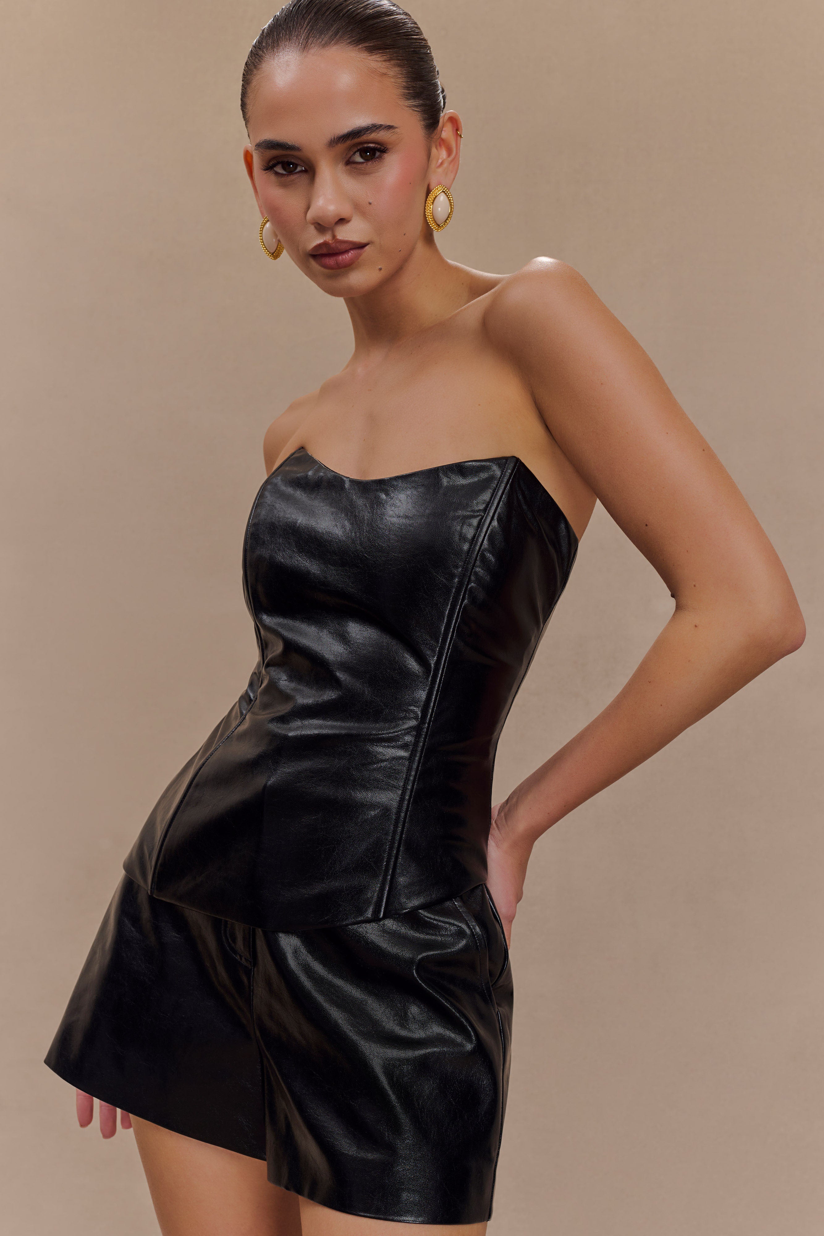 Arabelle Faux Leather Shorts - Black、mySite、solidvoid