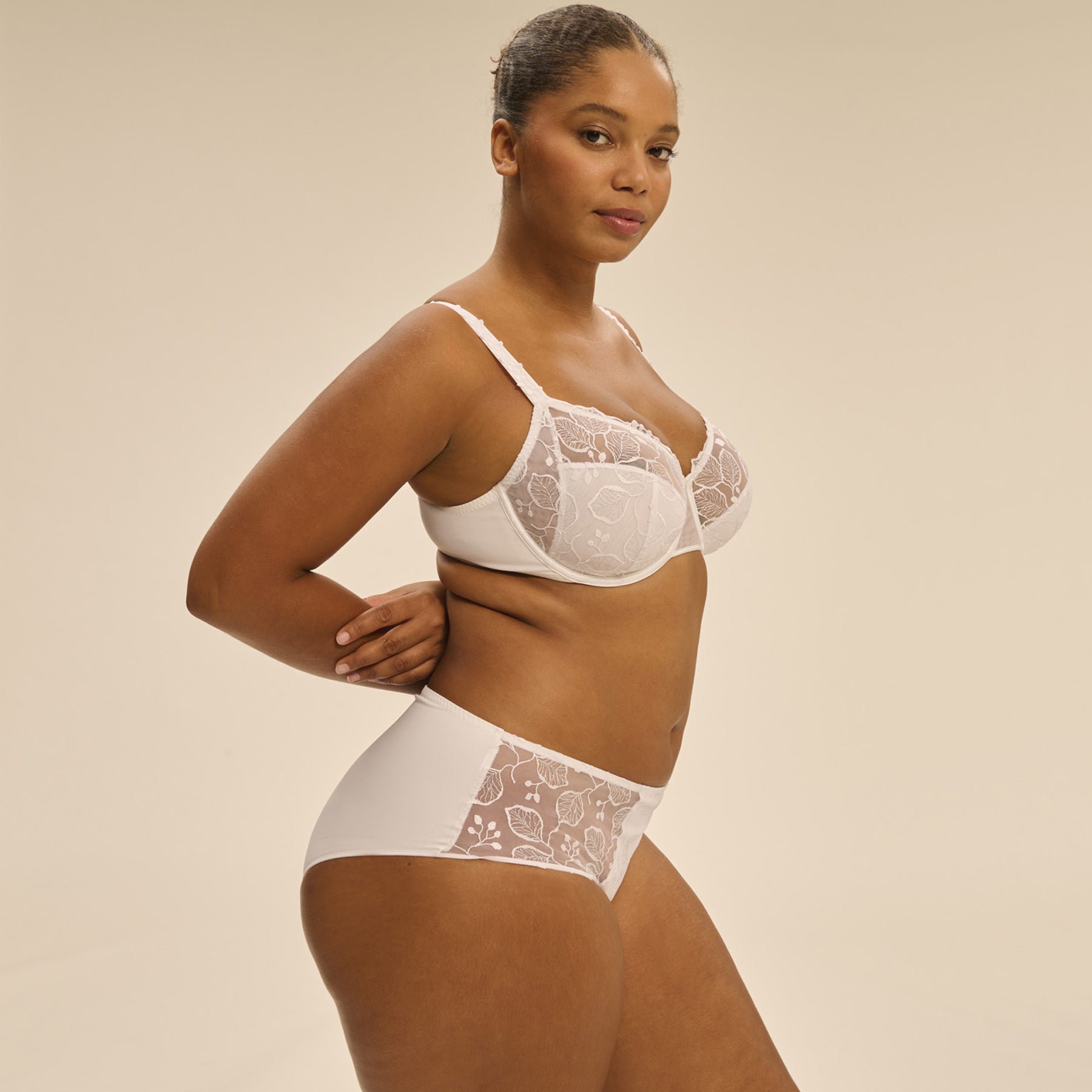  Simone Pérèle Lumineuse Full Brief、mySite、justintrudeaud