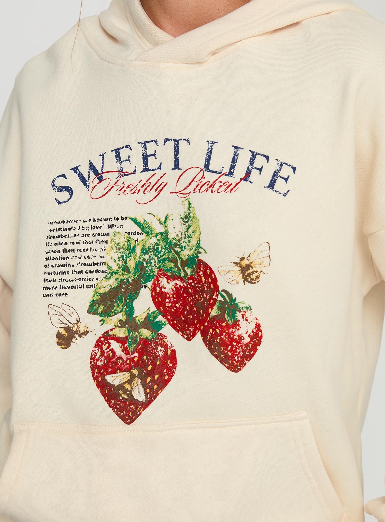 Sweet Life Graphic Sweater Cream、mySite、solidvoid