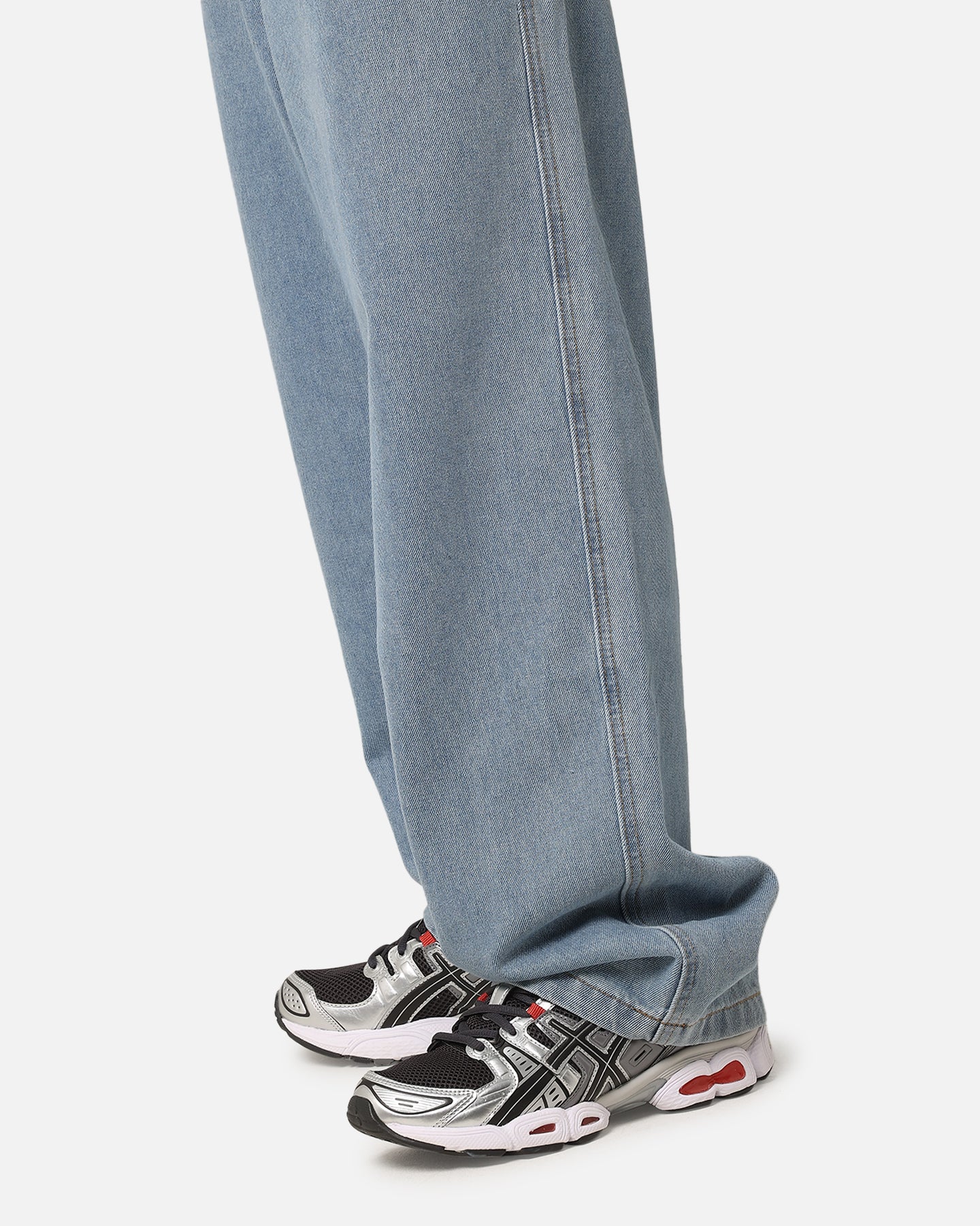 {product_title} - {shop_name}