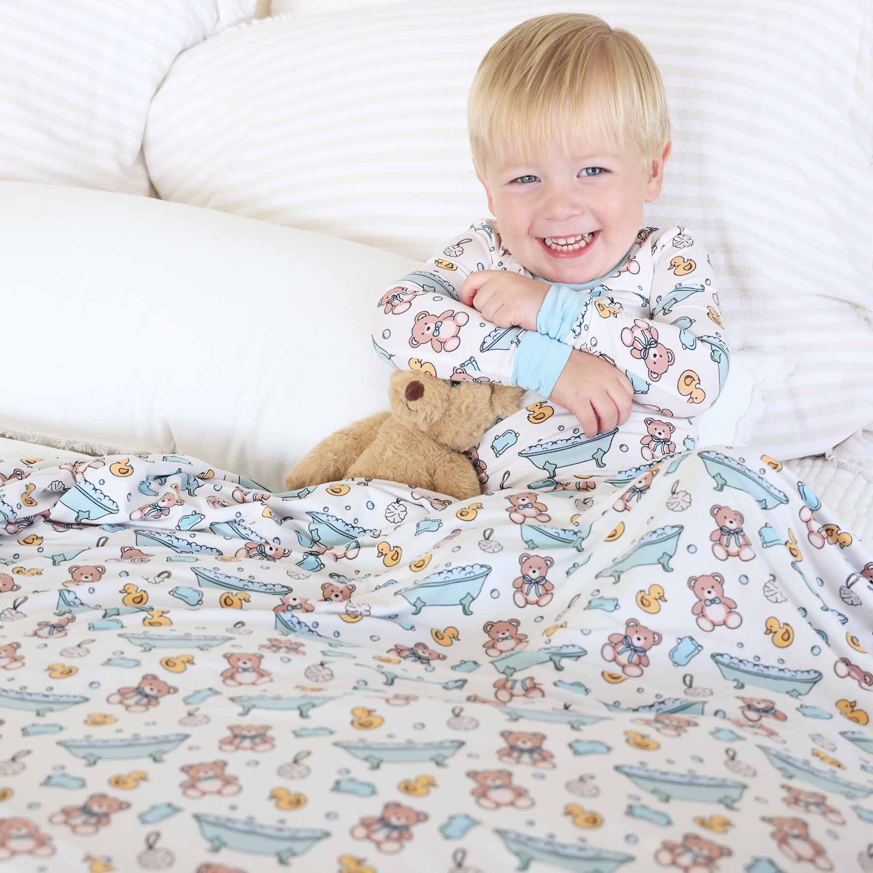  Bathtime Besties Double Sided Bamboo Blanket | Blue、mySite、layawaytickets