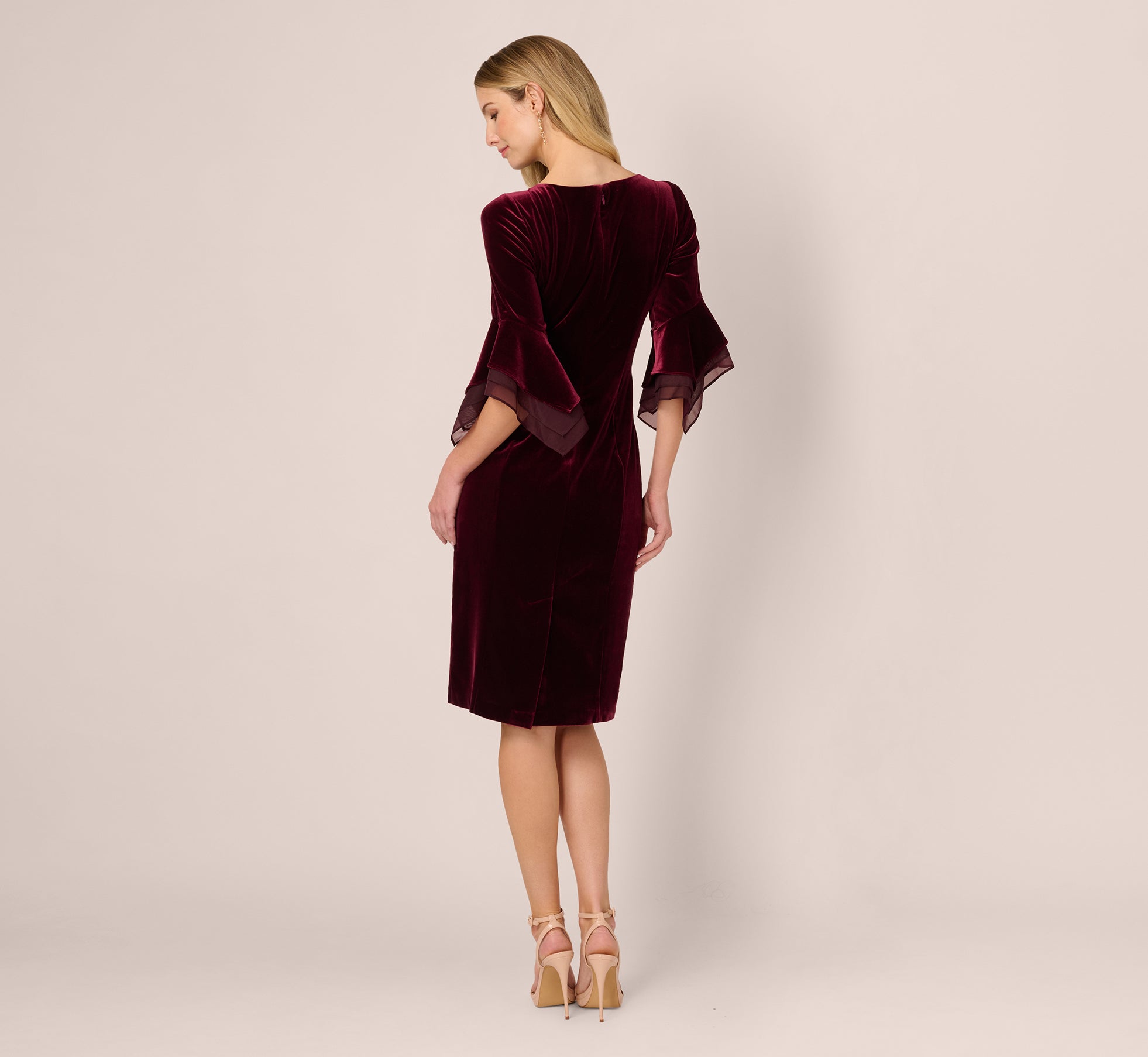 Velvet Sheath Dress With Tiered Three Quarter Sleeves In Bordeaux、mySite、solidvoid