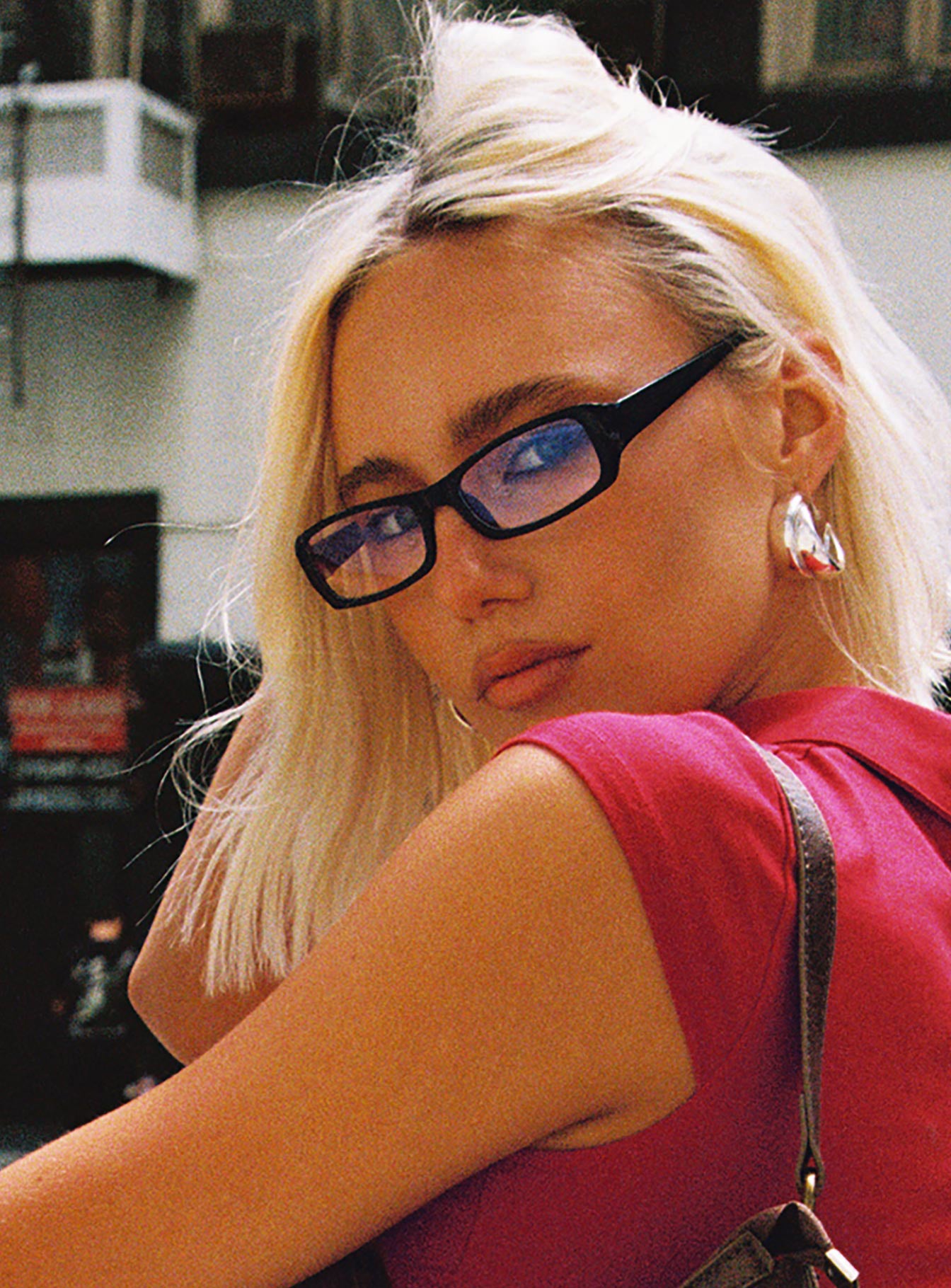 Siren Glasses Black、mySite、solidvoid