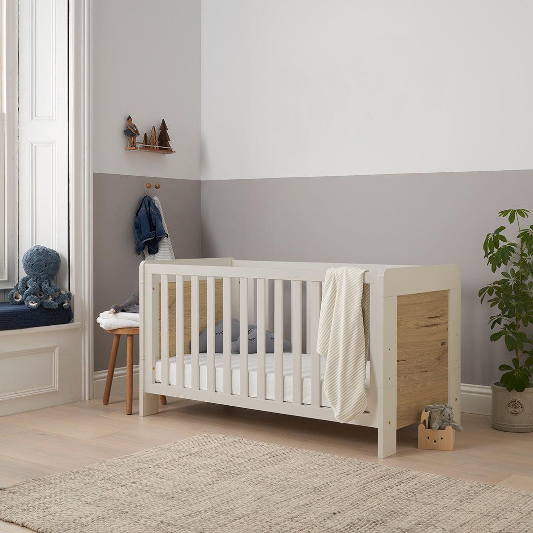  Tutti Bambini Essentials Alba Mini Cot Bed - White Sand / Distressed Oak、mySite、merchandisen