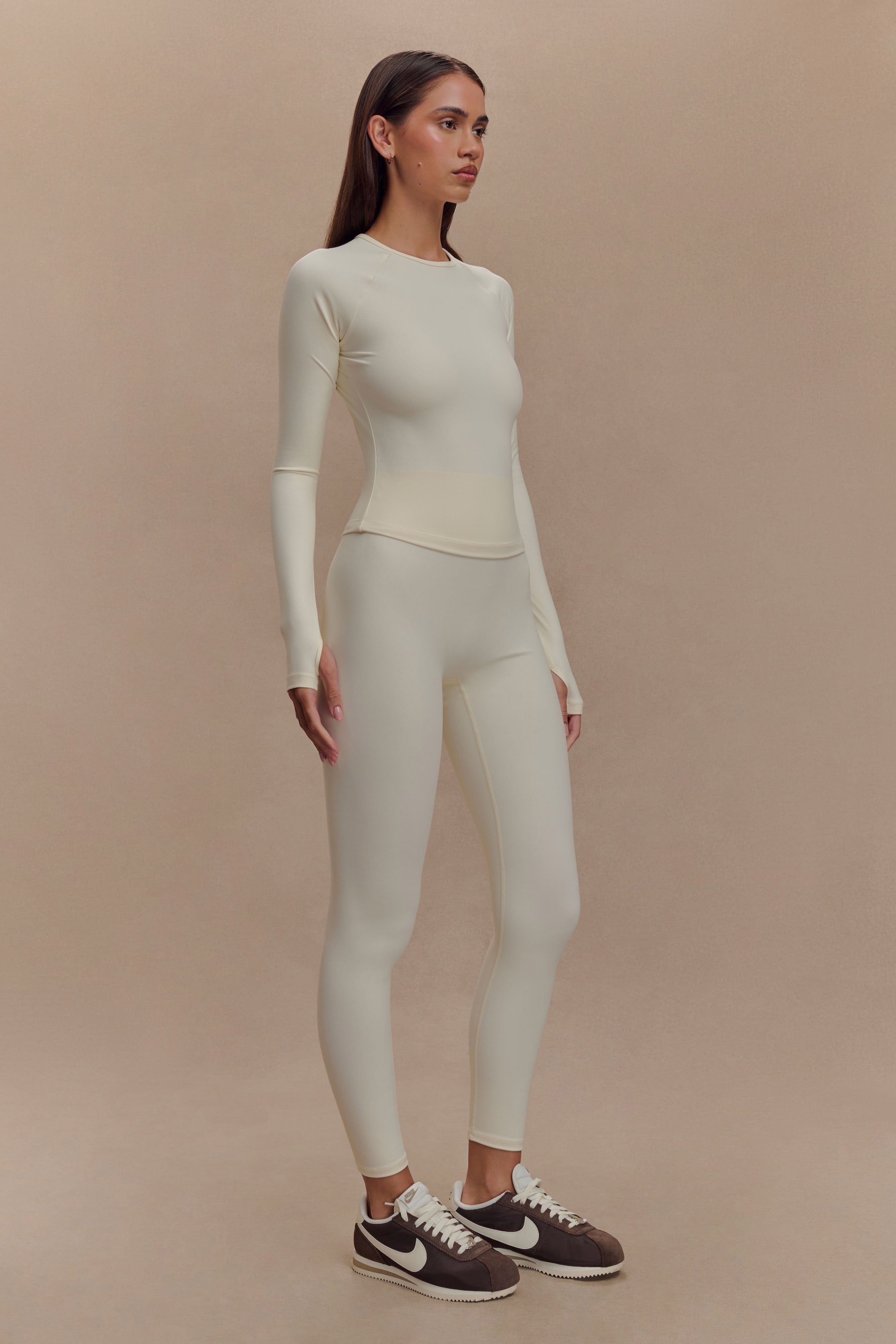 Eliana Long Sleeve Active Top - Ivory、mySite、solidvoid