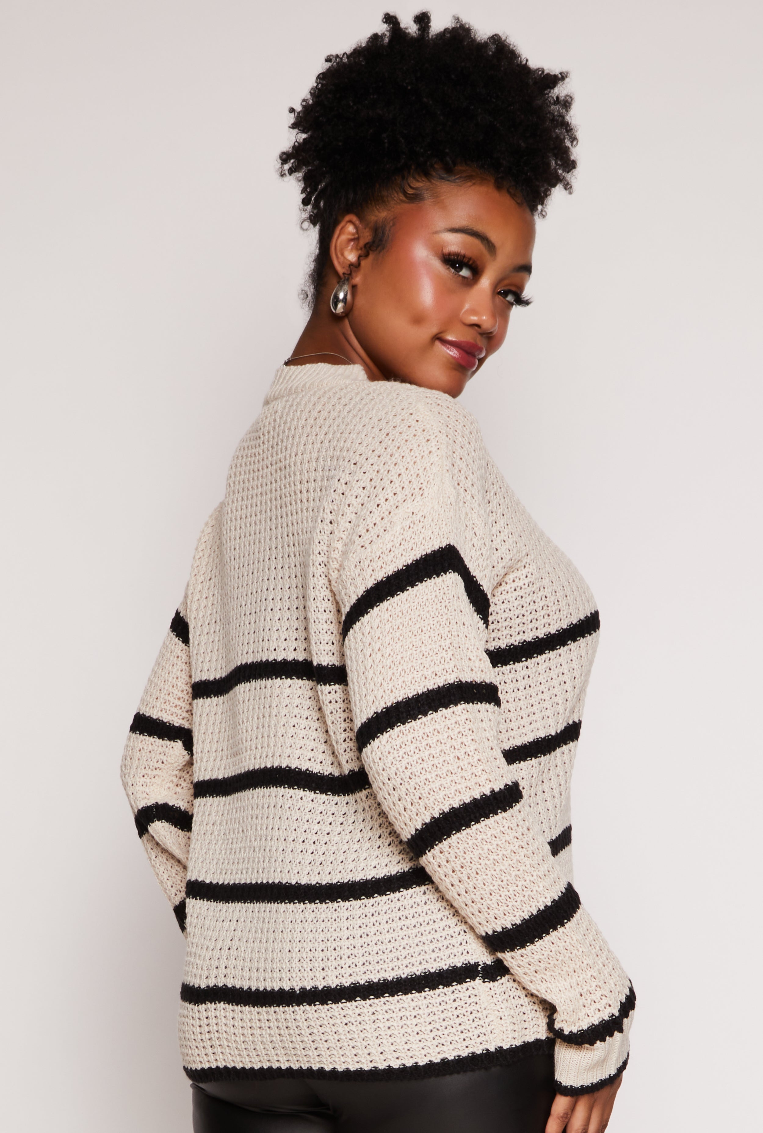 Plus Size Striped Crew Neck Sweater、mySite、camillekostekn