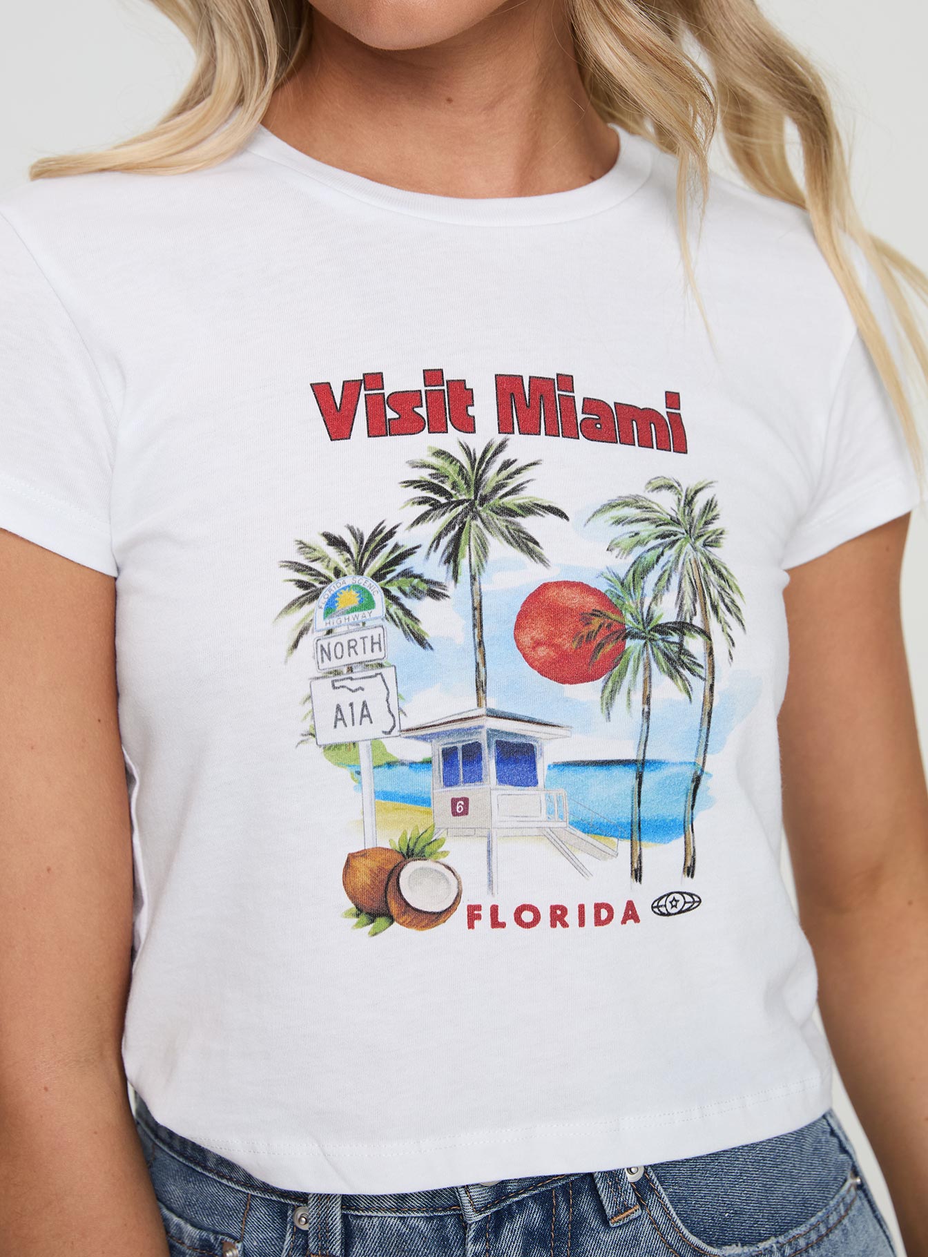 Visit Miami Graphic Tee White、mySite、solidvoid