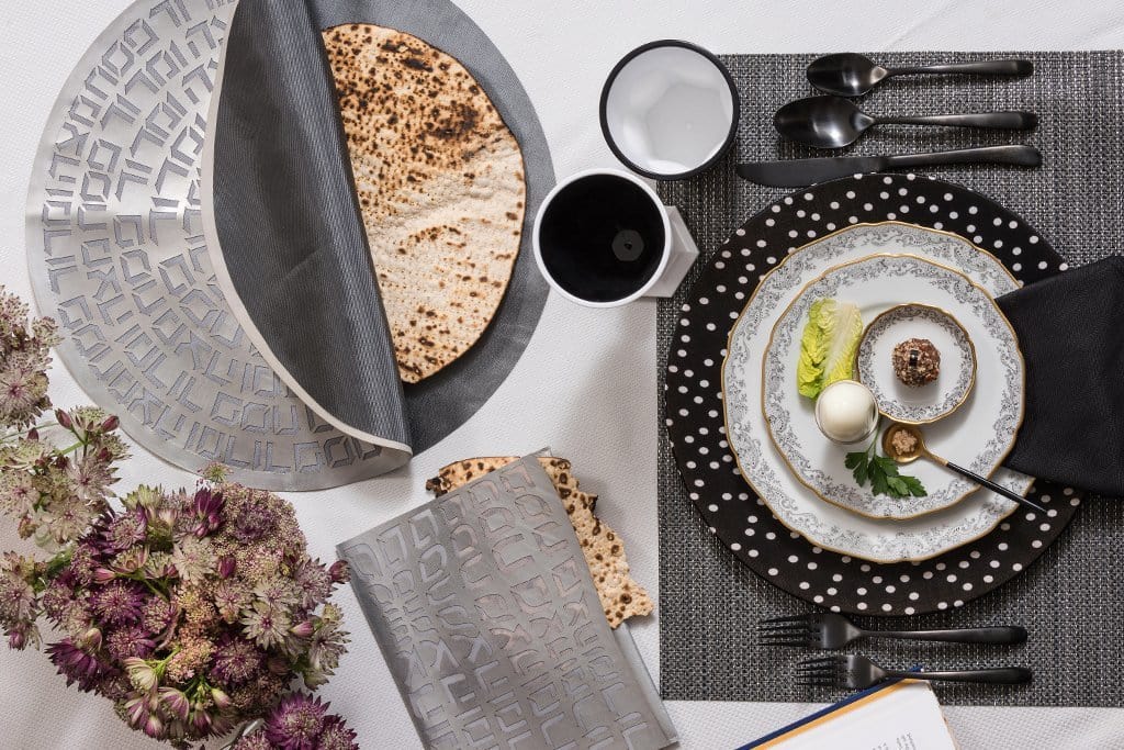 Type Matzah Cover - Silver or Champagne、mySite、topwebapps