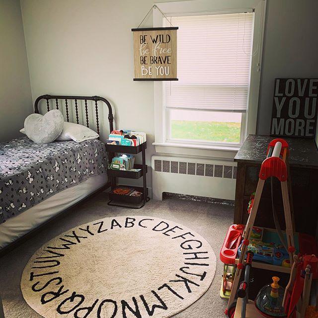 Round ABC Natural Black Machine Washable Kids Area Rug、mySite、gigharbornorthrealestate