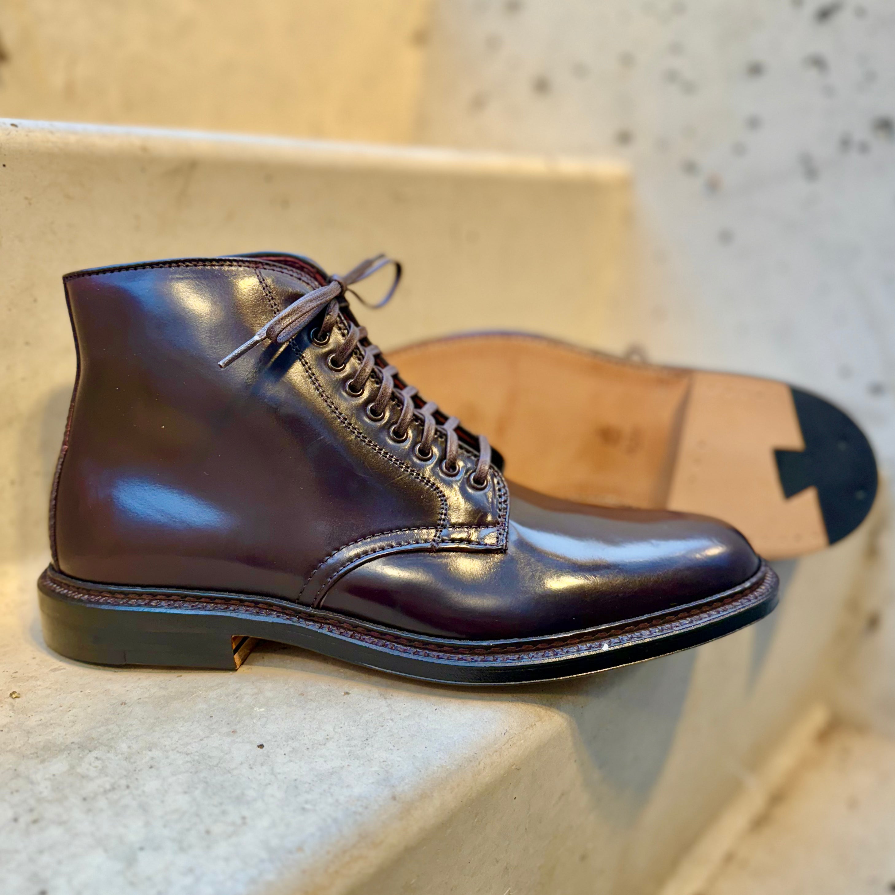  45168 - Plain Toe Director Boot in Color 8 Shell Cordovan、mySite、preschool7hills