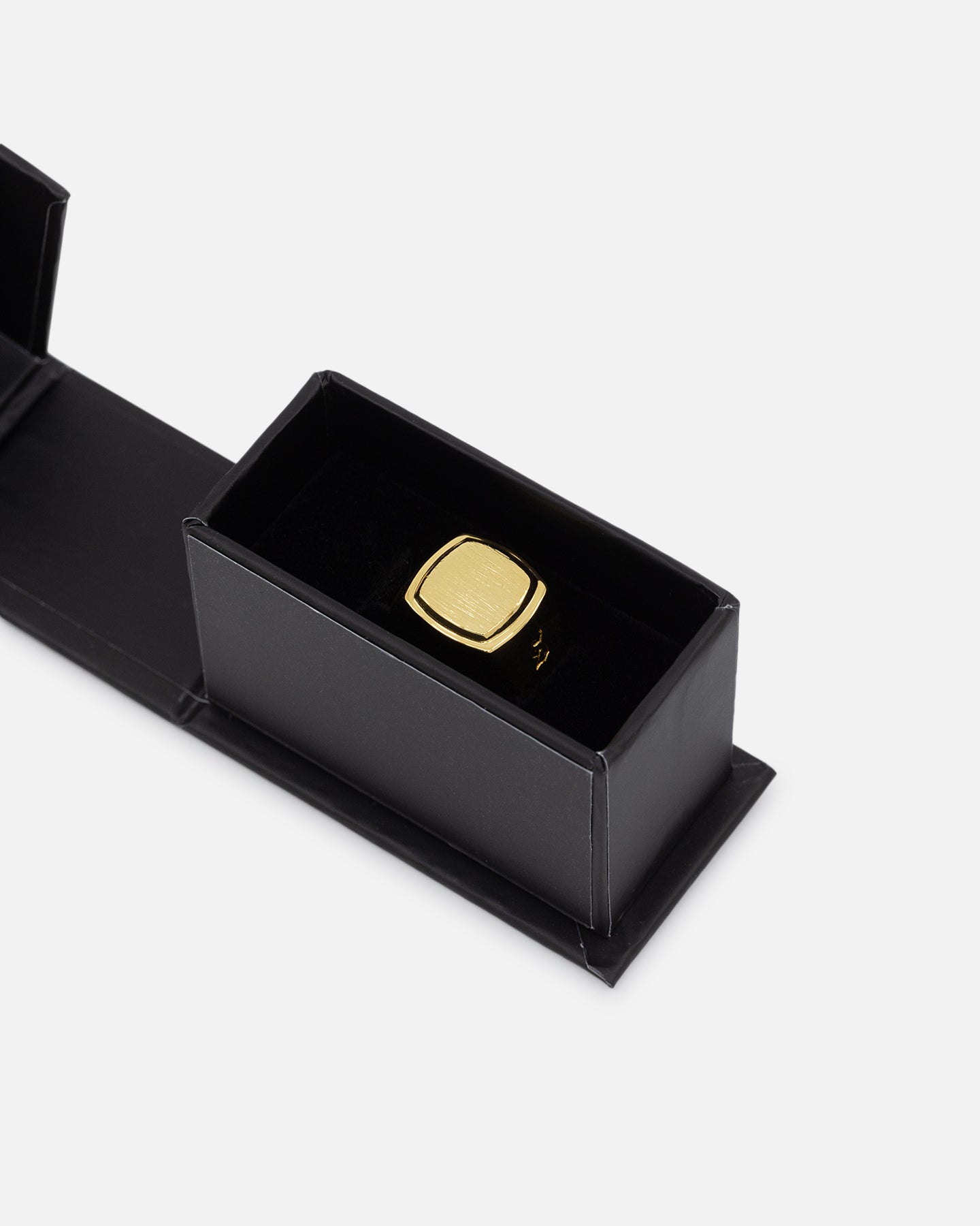 Saint Morta Orlando Signet Ring Gold、mySite、zt4zffjzw