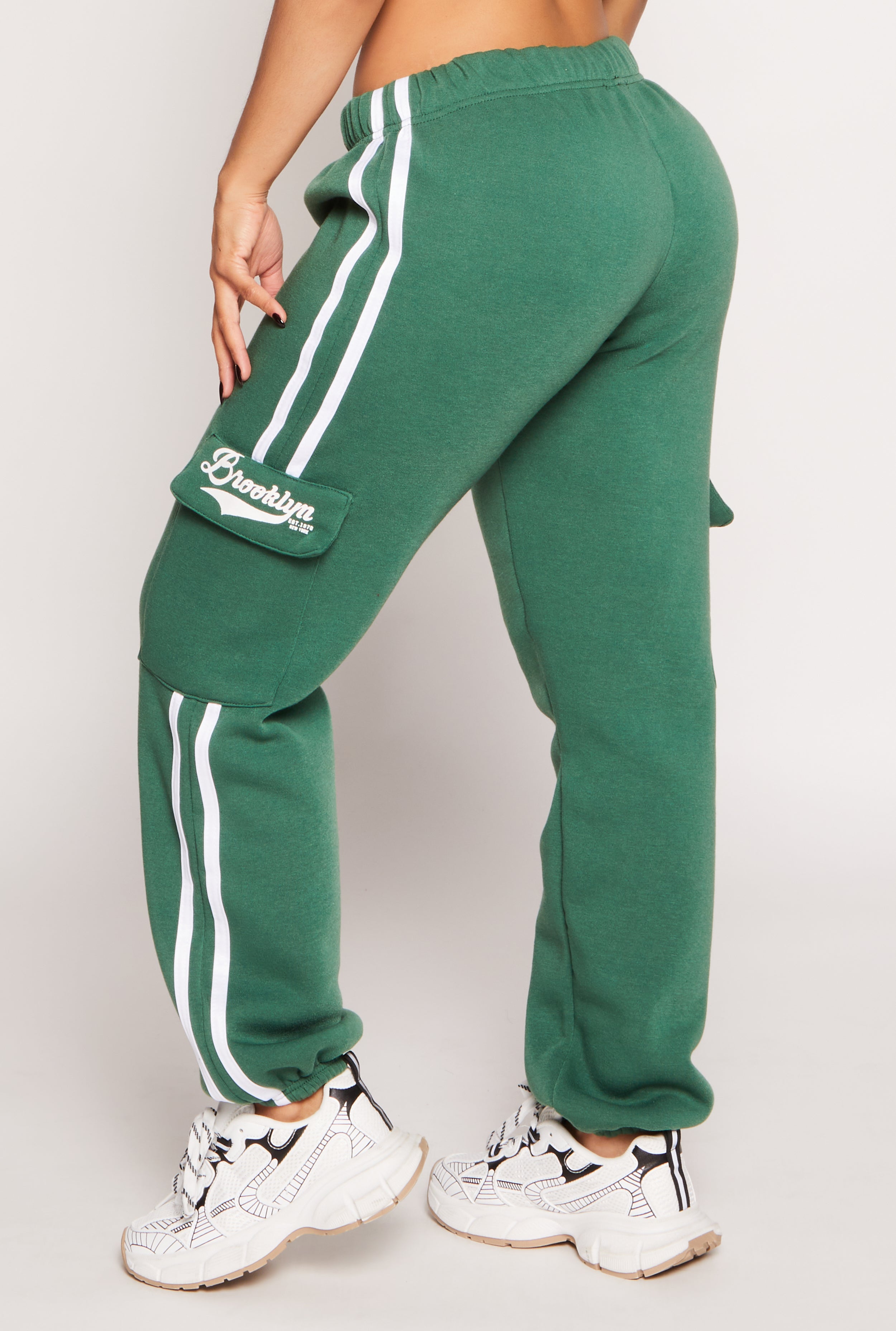 Brooklyn Varsity Stripe Cargo Sweatpants、mySite、camillekostekn