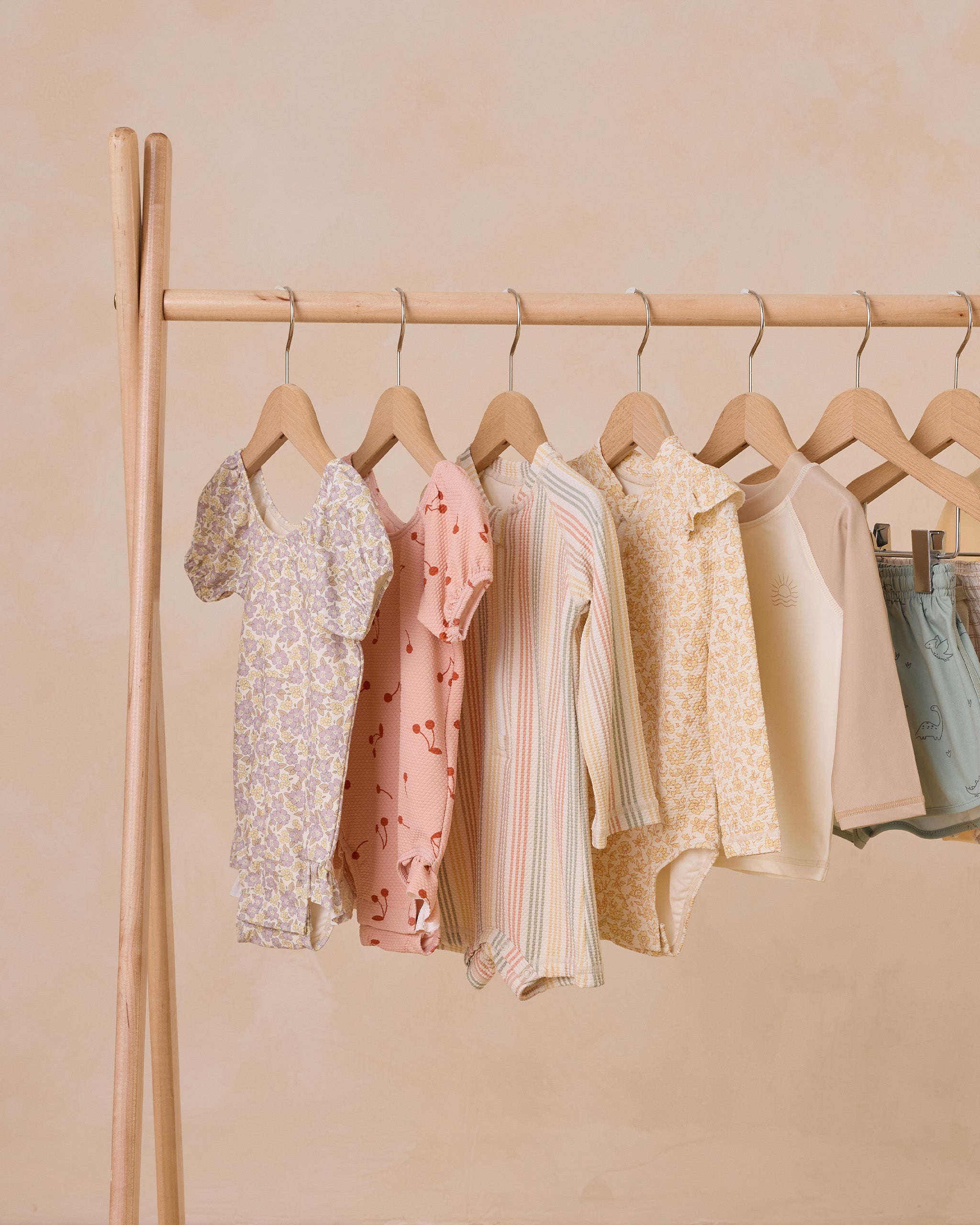  Catalina One-Piece Swimsuit || Purple Floral、mySite、layawaytickets