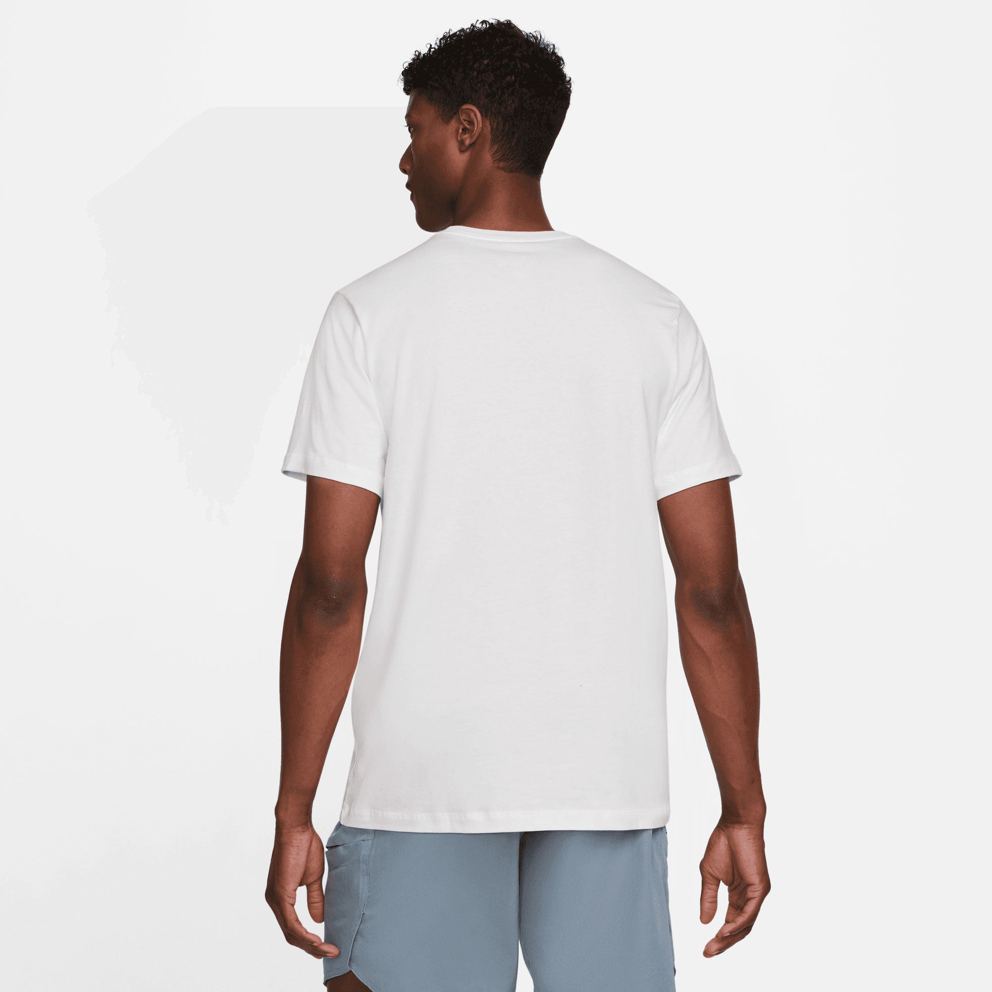 NikeCourt Seasonal Court Men's Tennis T-Shirt