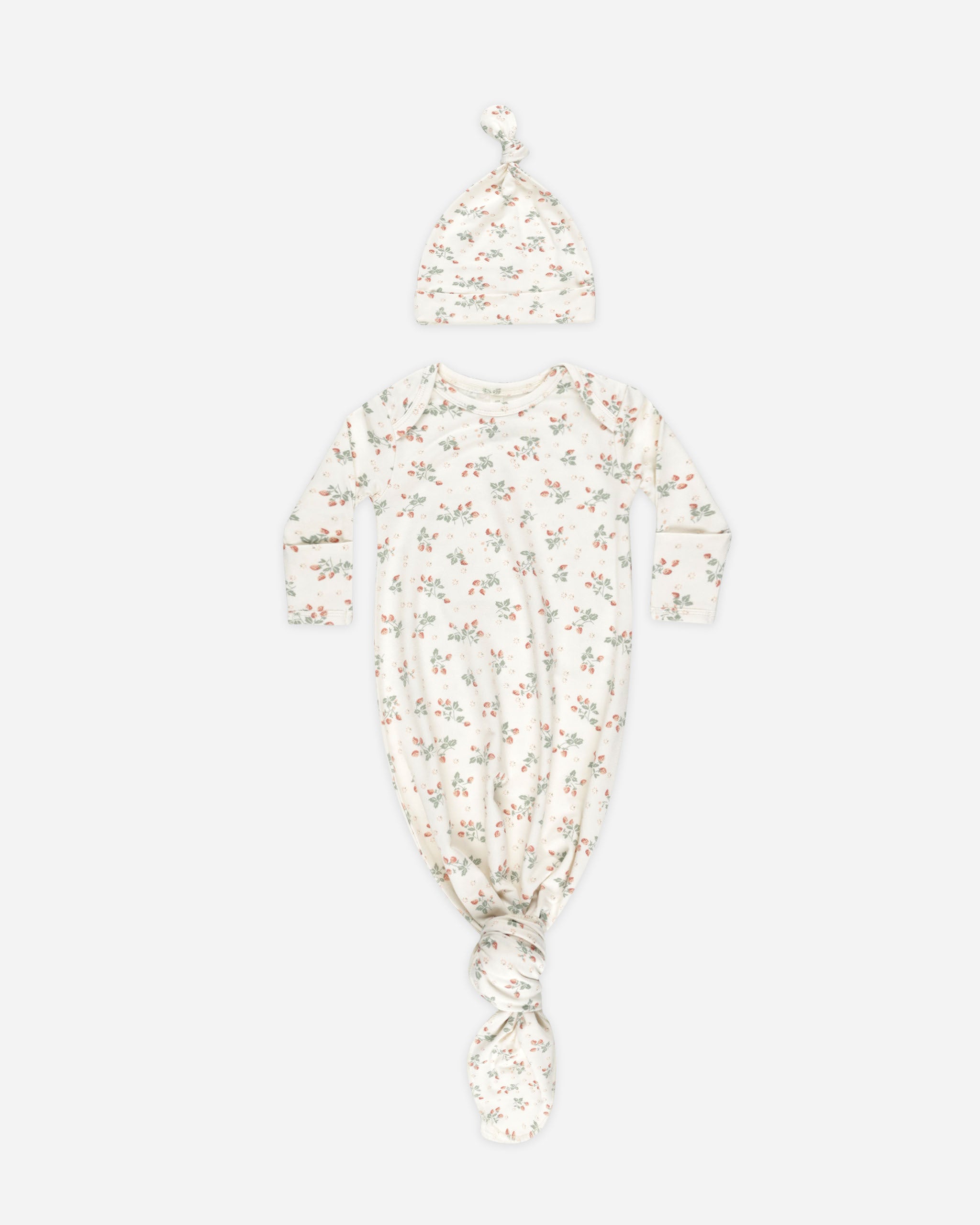  Knotted Baby Gown + Hat Set || Strawberries、mySite、layawaytickets