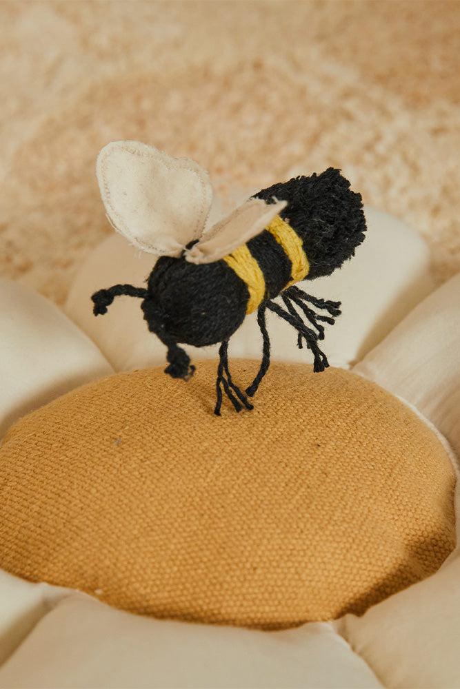 CUSHION LITTLE DAISY、mySite、gigharbornorthrealestate