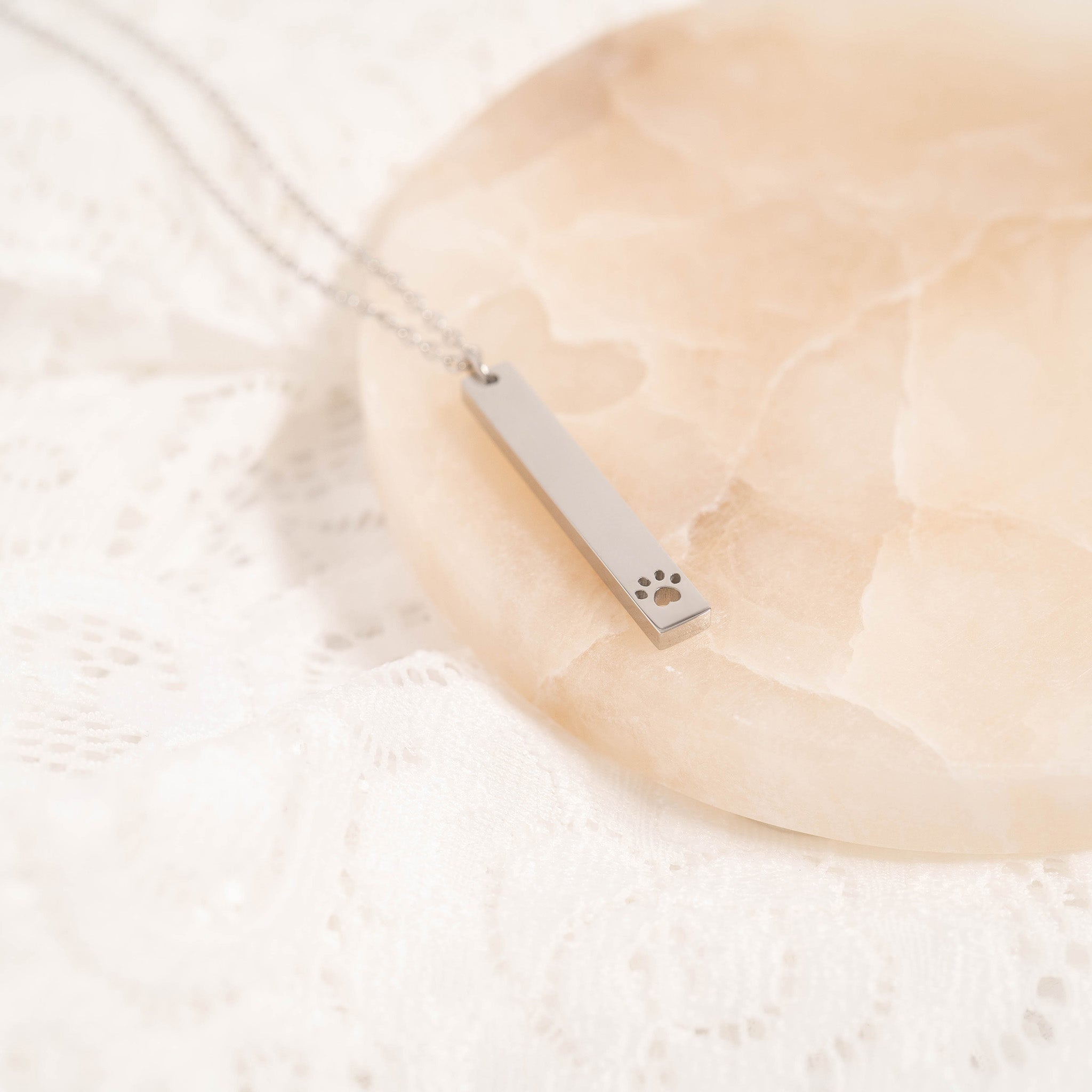 18K Gold PVD Stainless Steel Paw Print Cutout Vertical Blank Bar Necklace / SBB0300、mySite、dreamappss