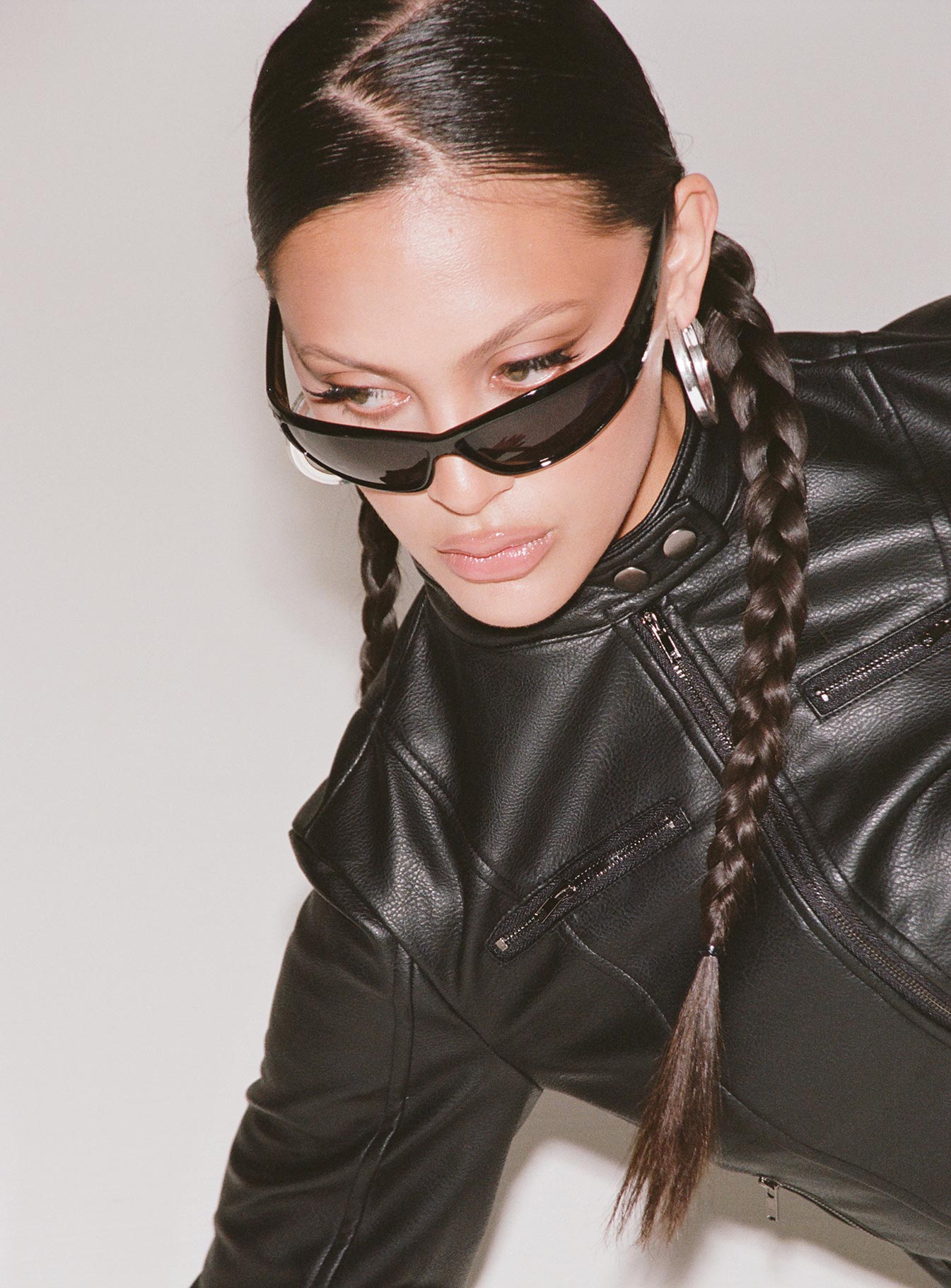 Rave On Sunglasses Black、mySite、solidvoid