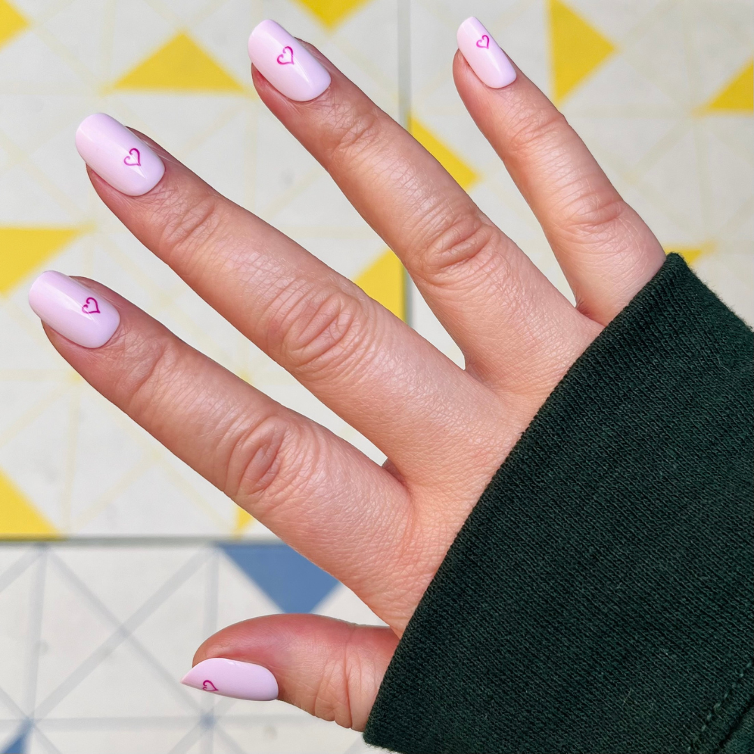 Tiny Heart Tattoo - Press-On | Short | Squoval、mySite、solidvoid