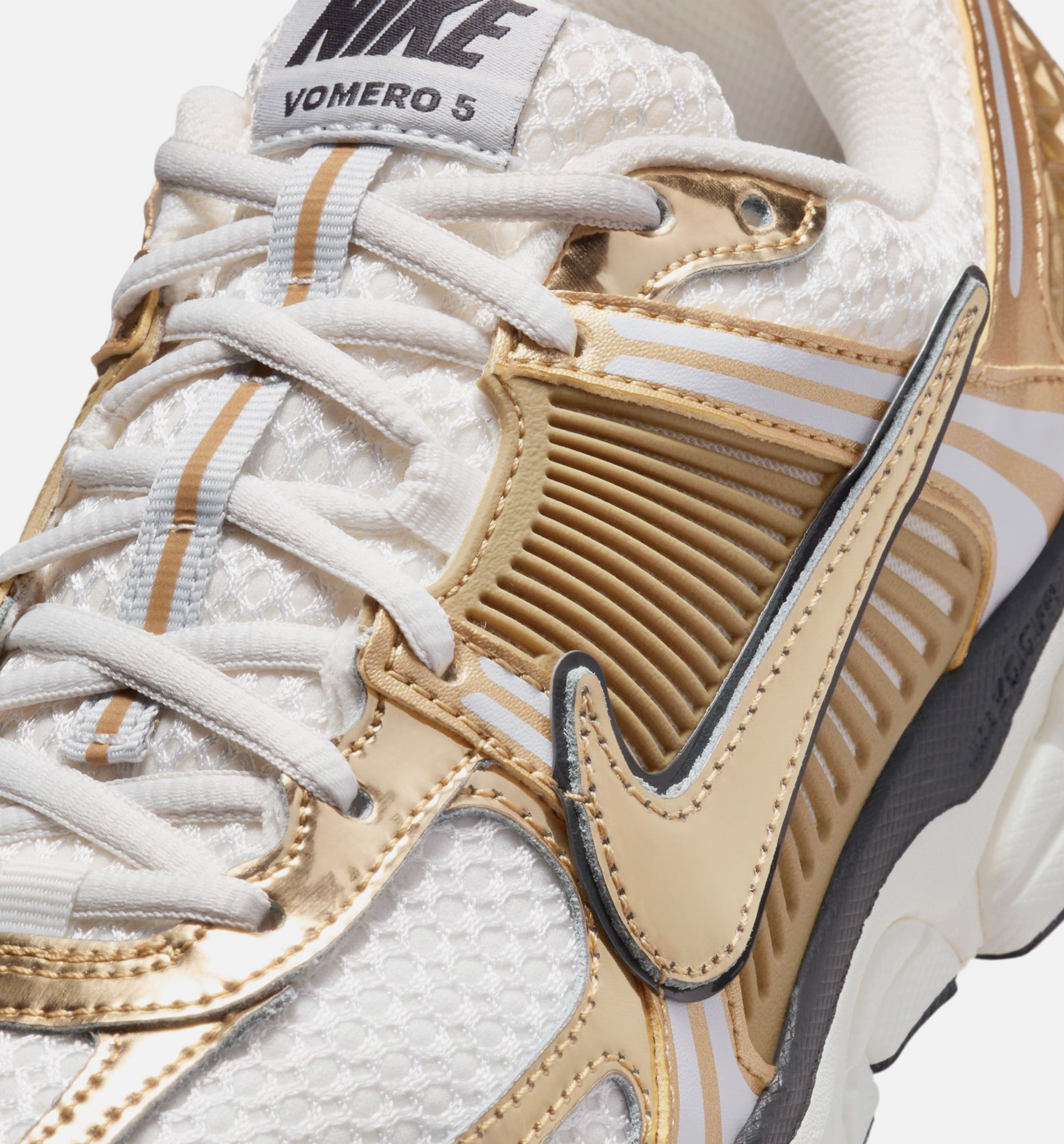 Zoom Vomero 5 Womens Lifestyle Shoe - Metallic Gold/Photon Dust、mySite、dreamappss