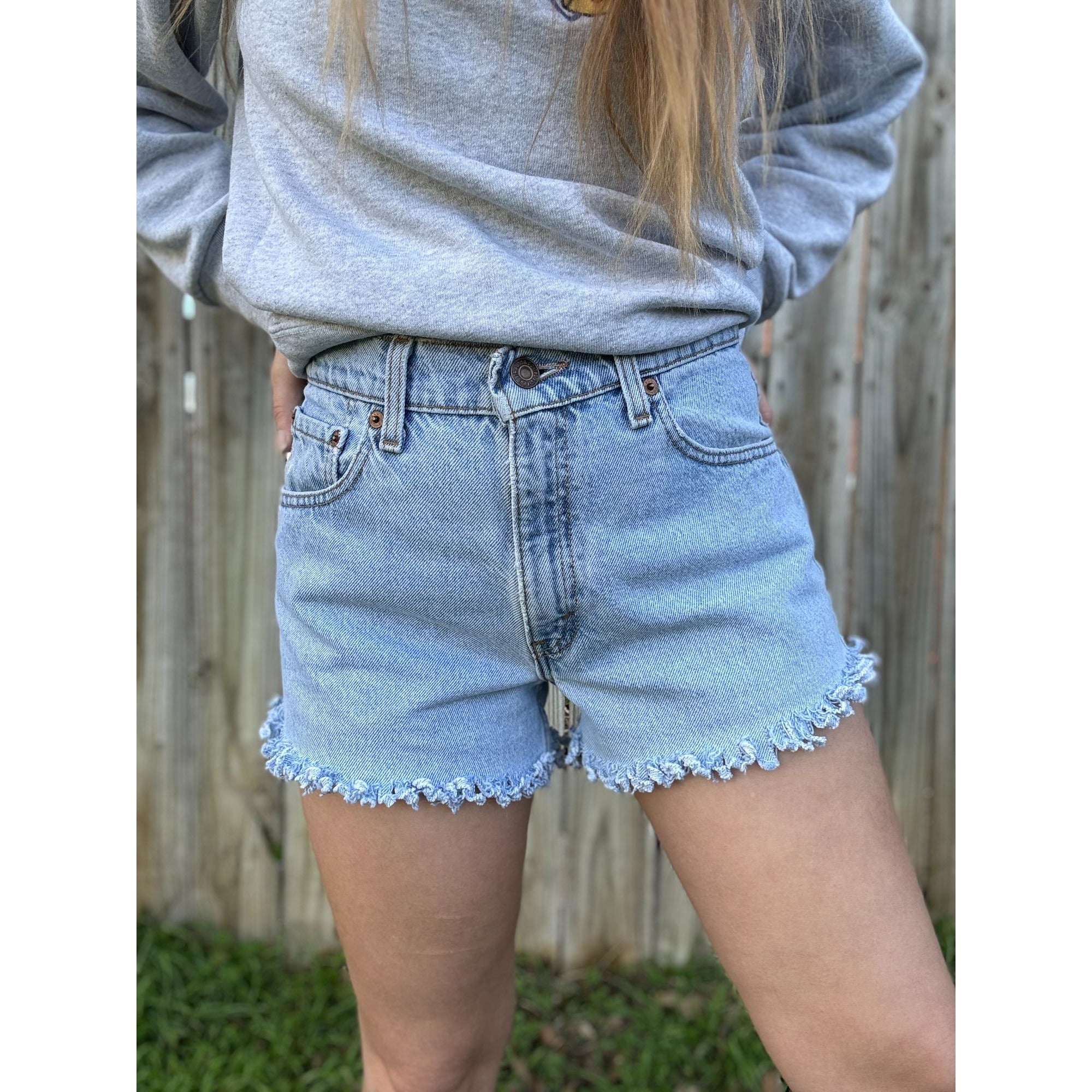 93' Levi's Women's 532 Light Wash Cut Off Raw Hem Denim Jean Shorts 7、mySite、garagedoors4me