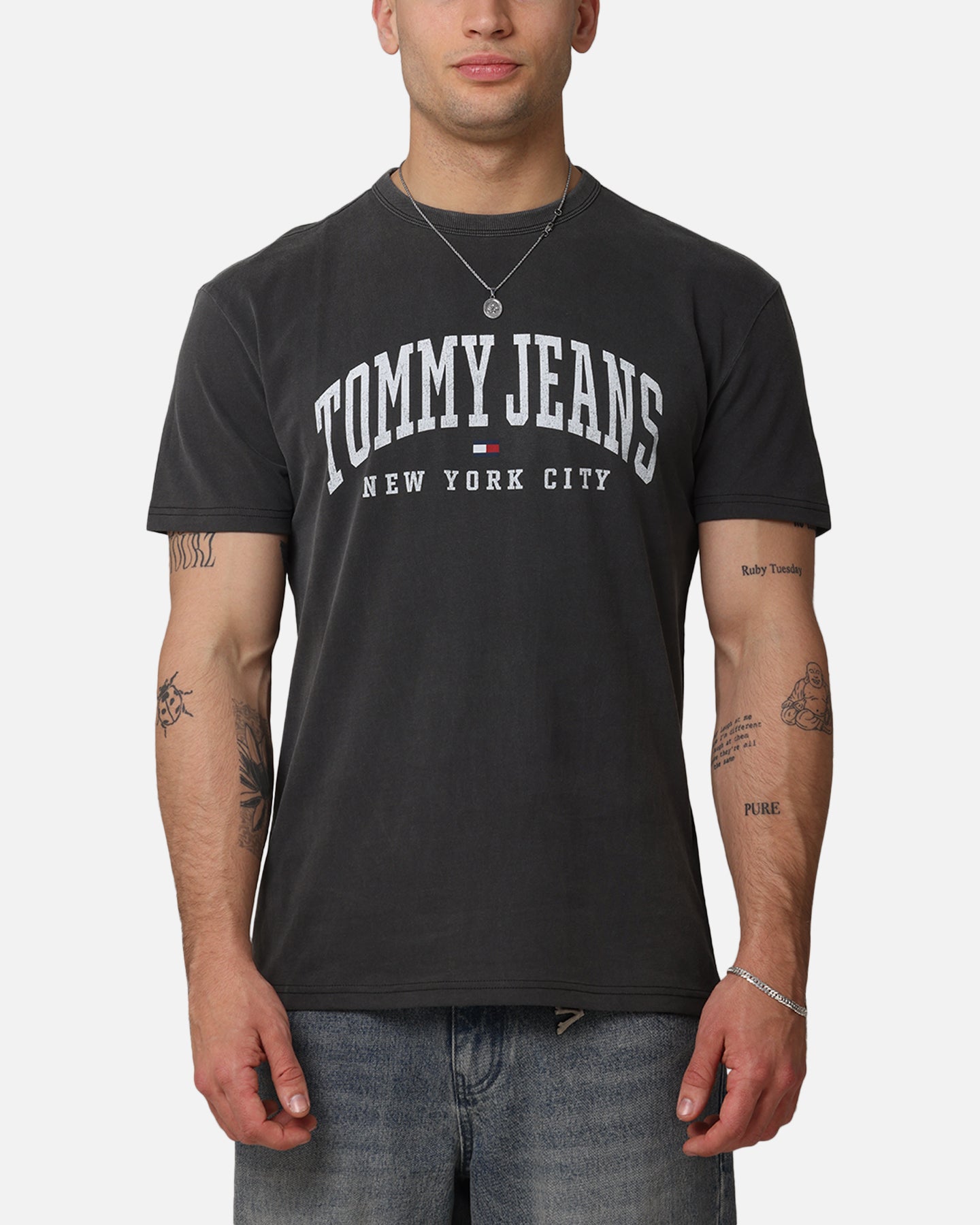 {product_title} - {shop_name}