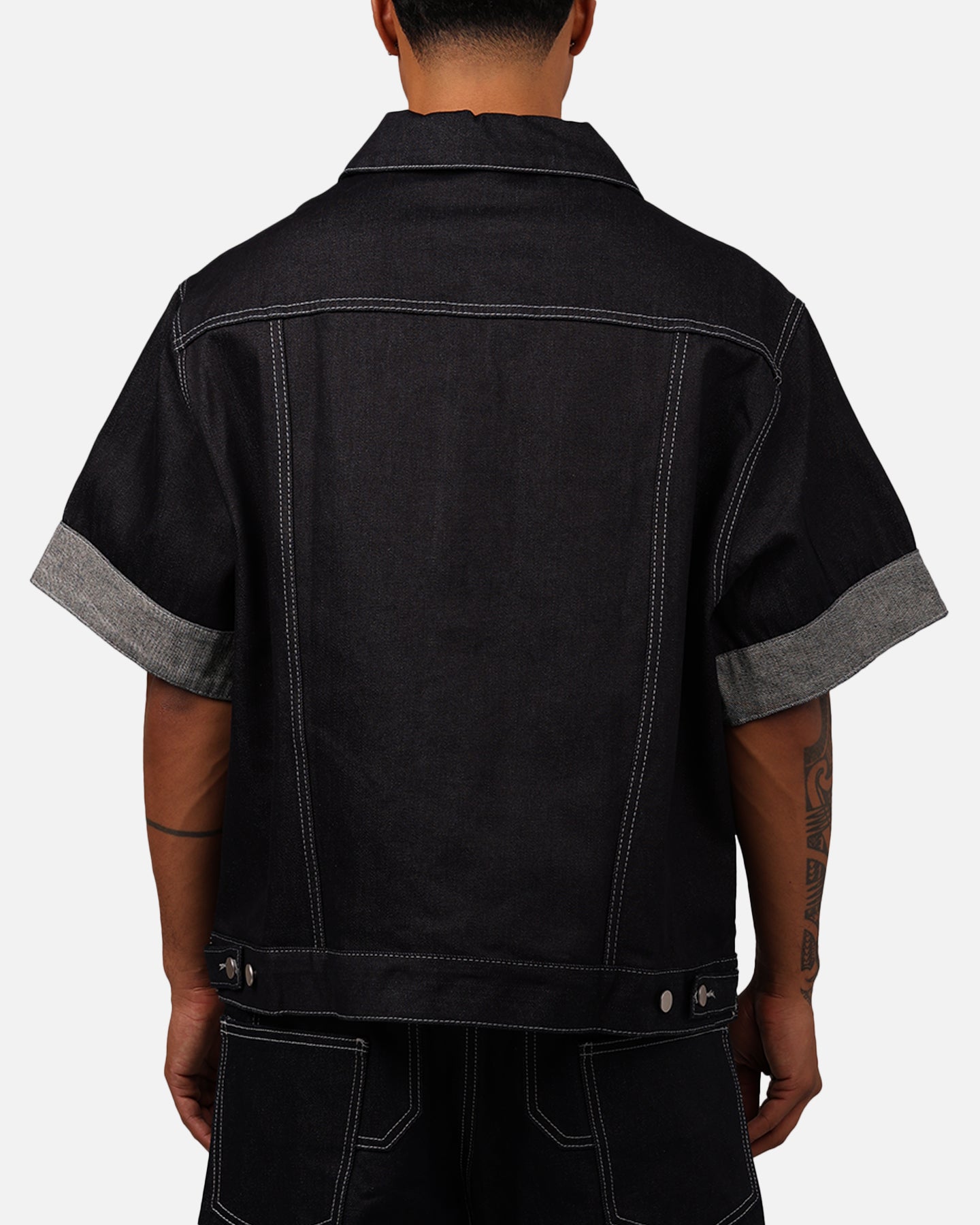 {product_title} - {shop_name}