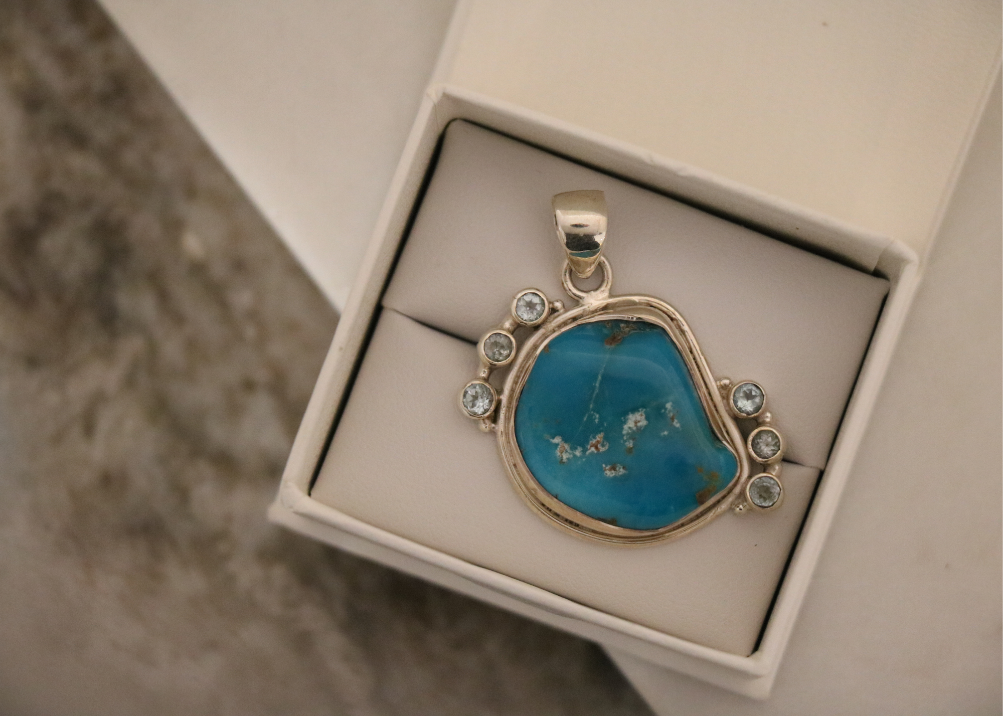 Natural Turquoise Pendant、mySite、topwebapps