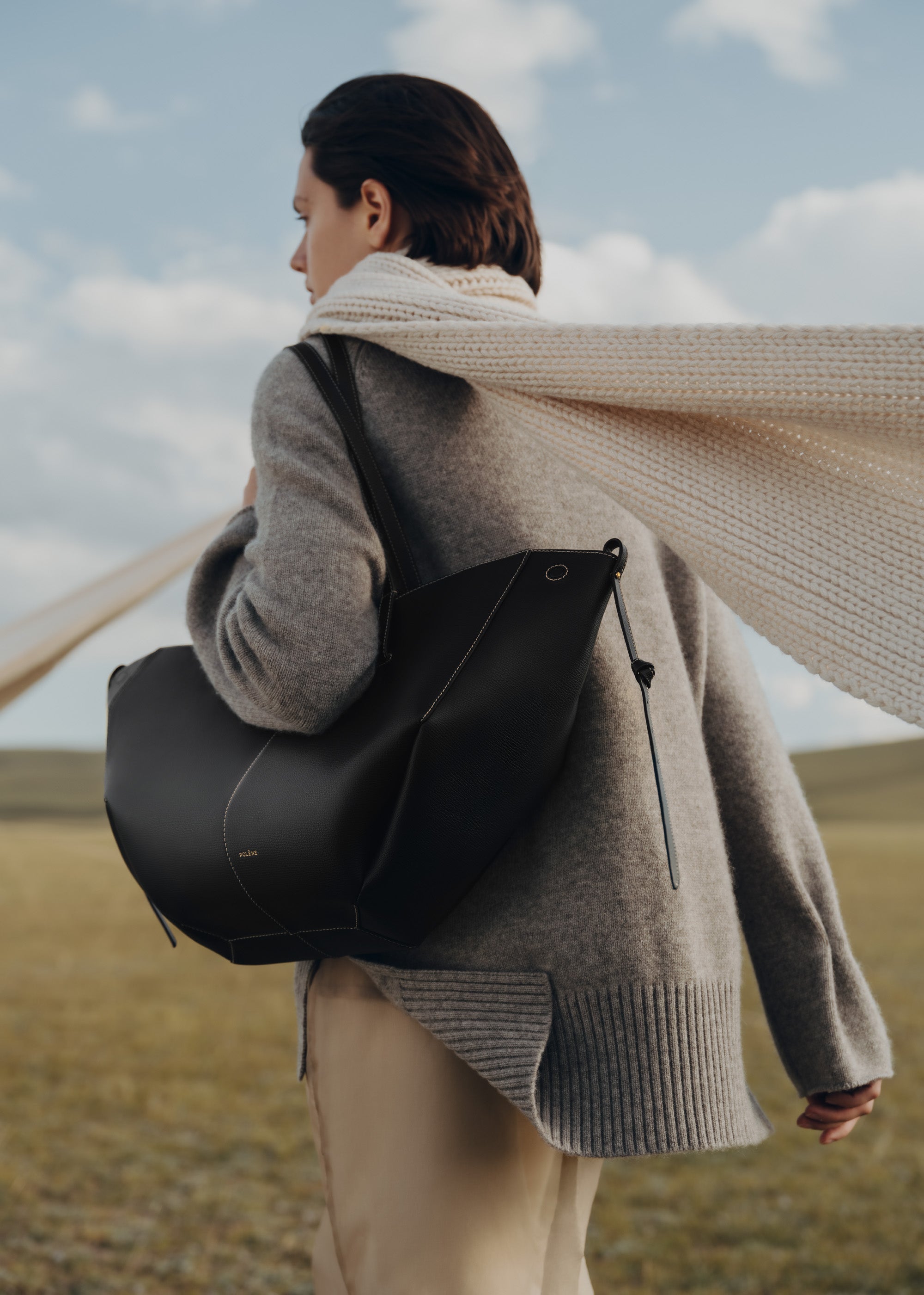 Cyme - Noir Grain茅 Coutures crues、mySite、camillekostekn