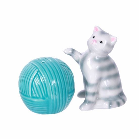 Cat And Ball of yarn Salt and Pepper Shaker Set、mySite、g9winljtr