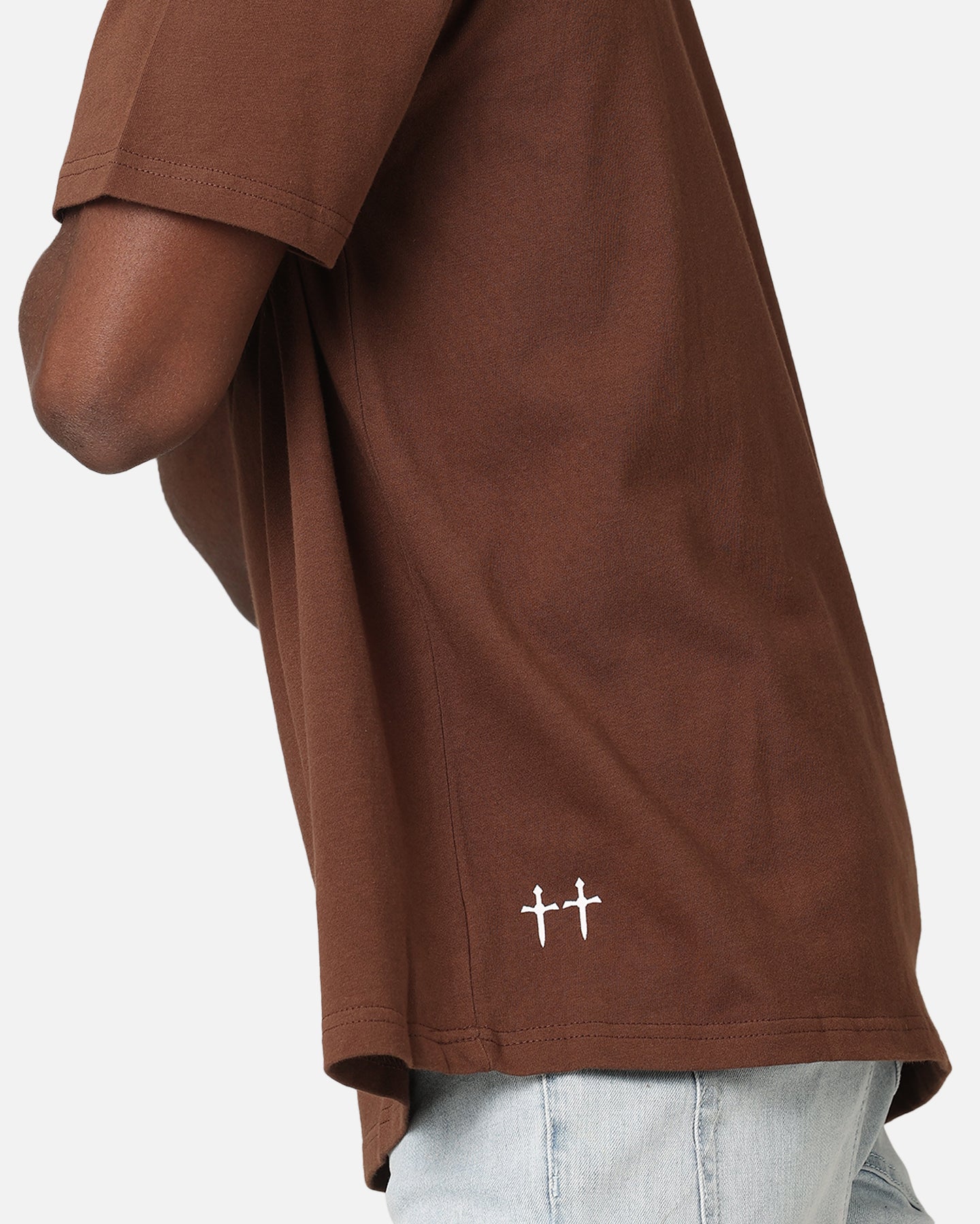 {product_title} - {shop_name}