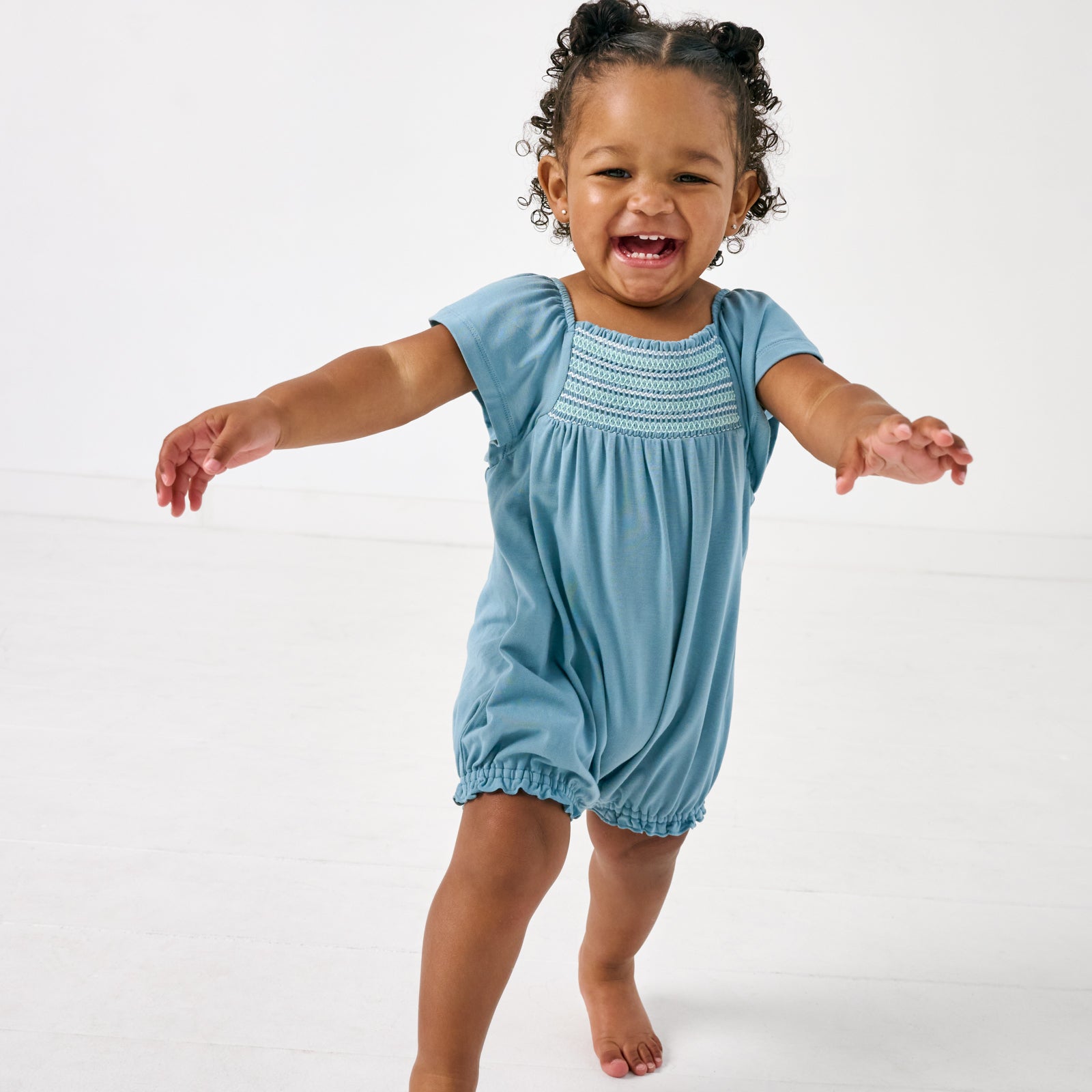 Dusk Blue Smocked Flutter Romper、mySite、g9winljtr