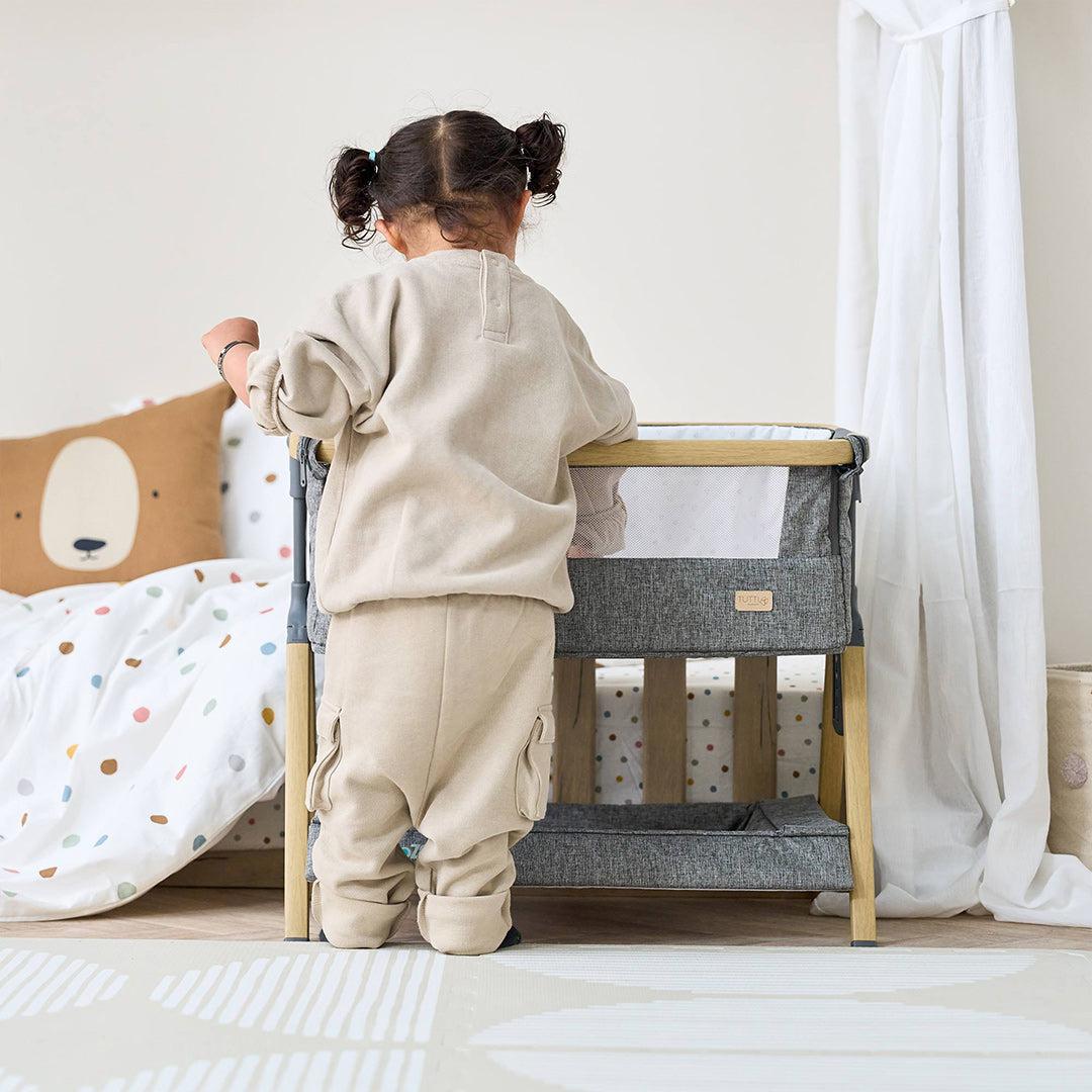  Tutti Bambini Cozee Mini Me Play Crib - Oak/Charcoal、mySite、merchandisen