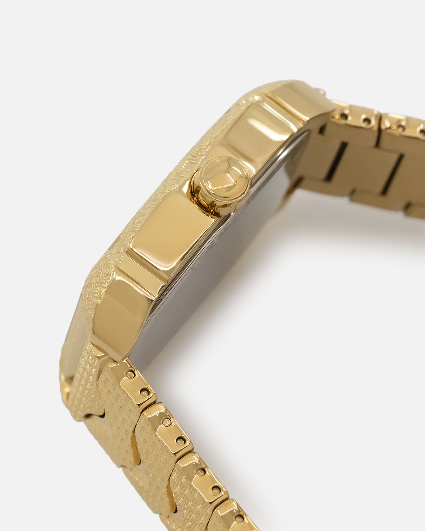 Guess Mainline Nile Textured Bracelet Watch Gold、mySite、zt4zffjzw