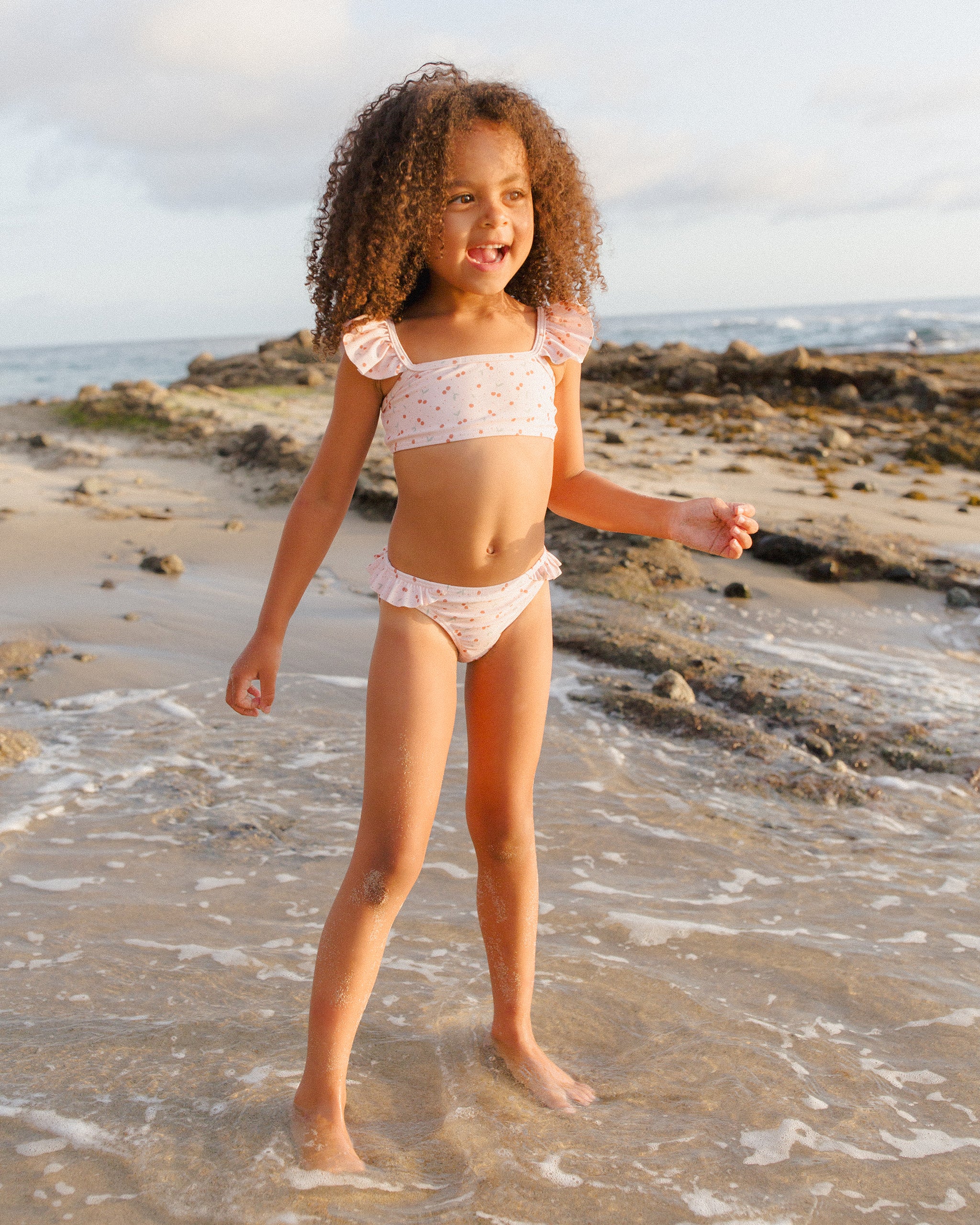  Hanalei Bikini || Cherries、mySite、layawaytickets