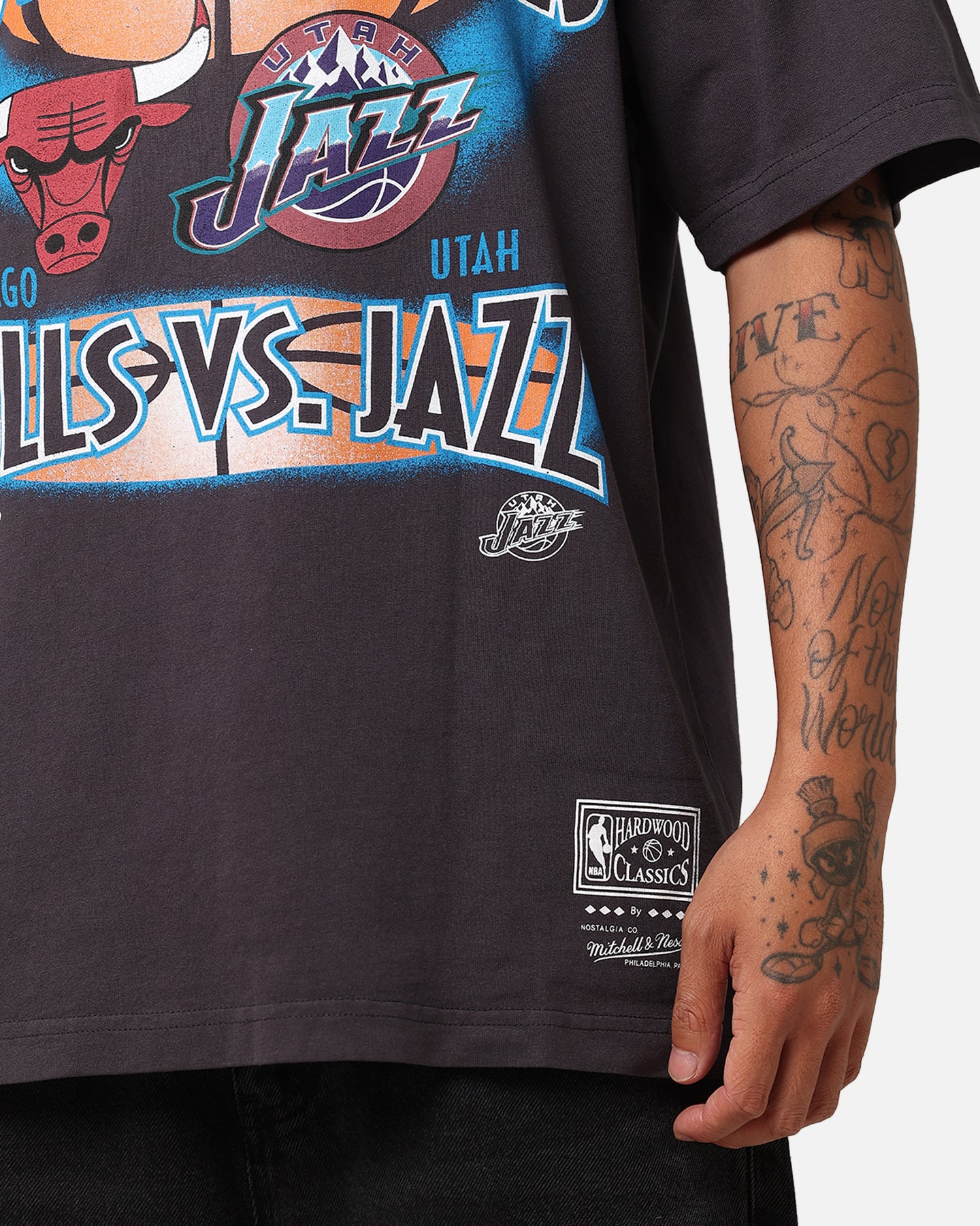 {product_title} - {shop_name}