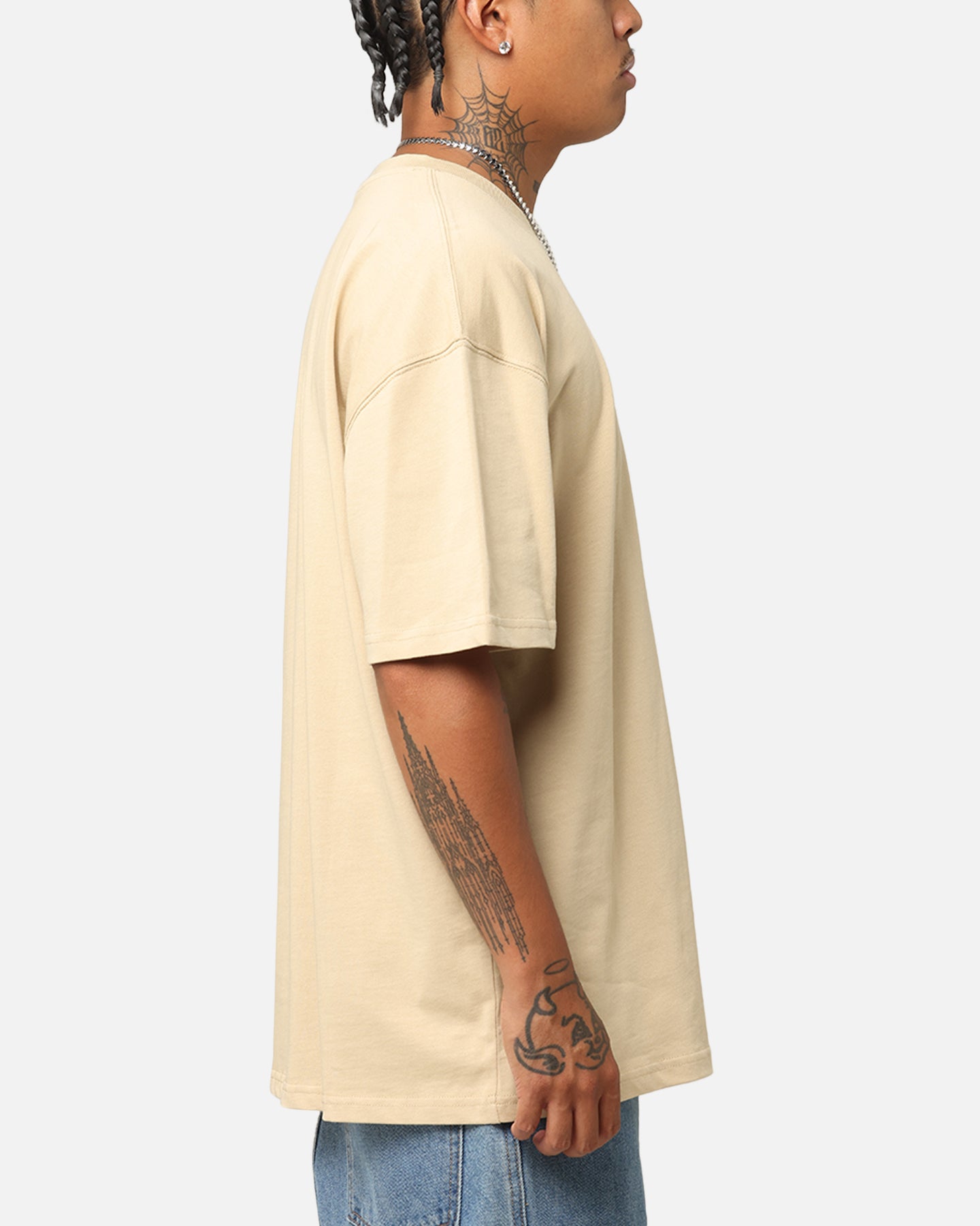 {product_title} - {shop_name}