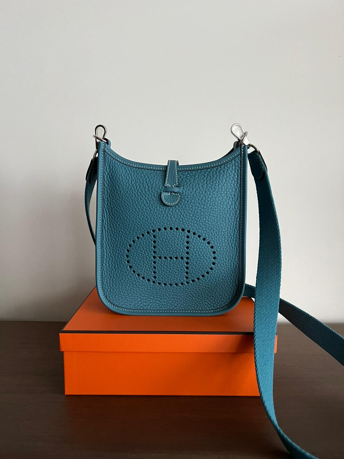 Hermès Mini Evelyne 16 Leather Bag Blue Jean Clemence PHW、mySite、garminoutage.com