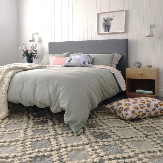 Grey and Cream Moroccan Texture Wool Rug、mySite、gigharbornorthrealestate