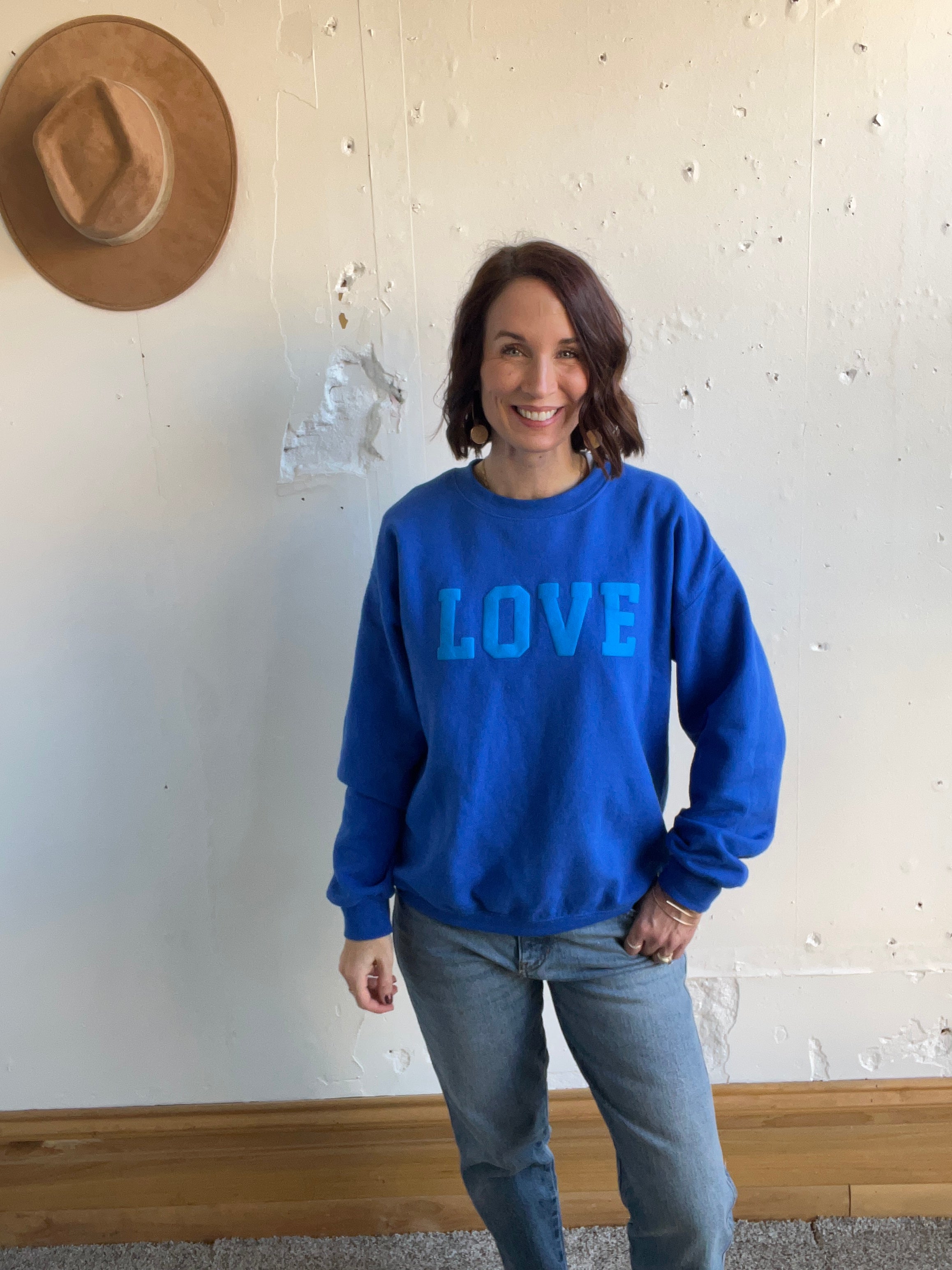 Love Varsity Sweatshirt、mySite、garagedoors4me