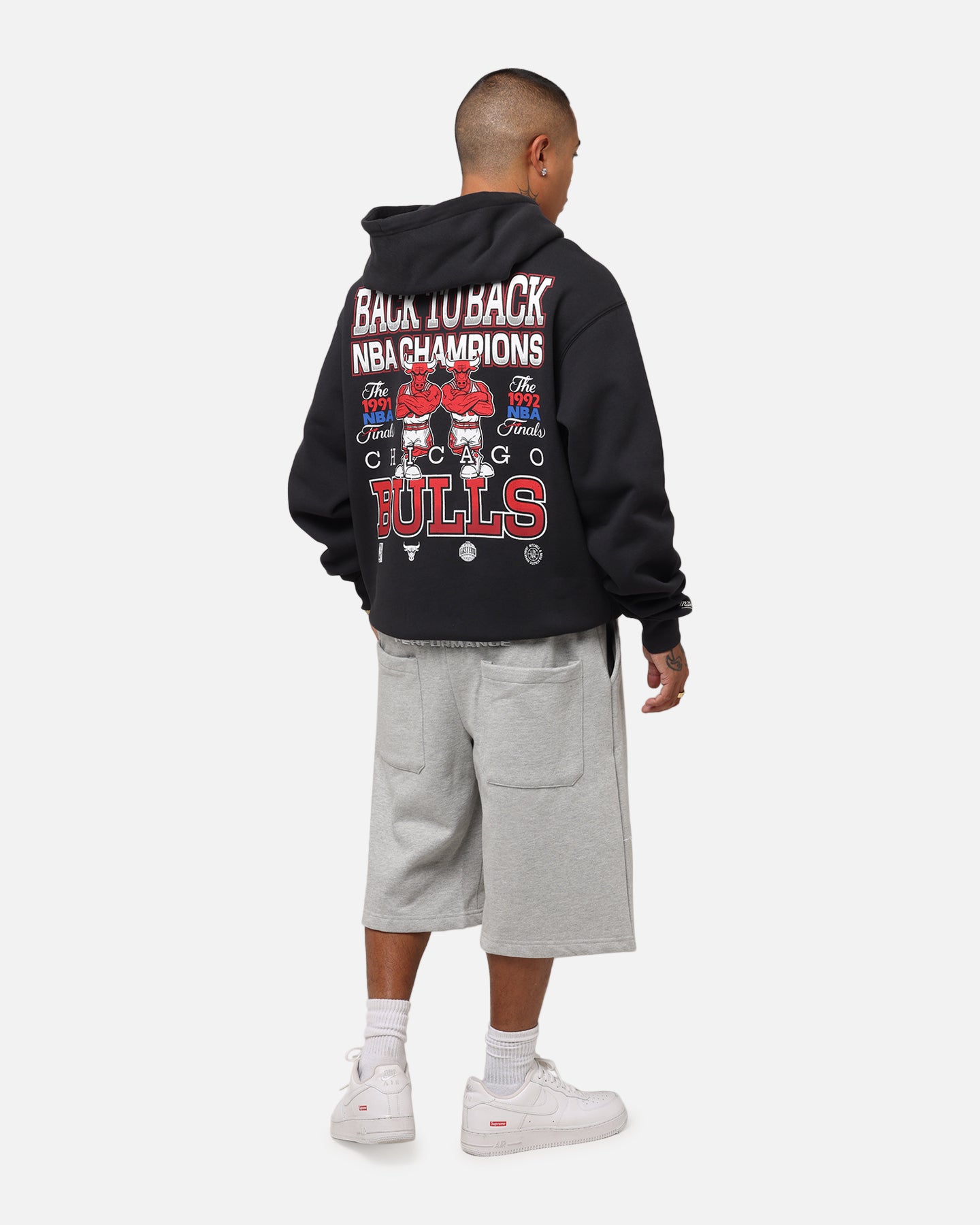 Mitchell & Ness Chicago Bulls Back To Back Hoodie Faded Black、mySite、zt4zffjzw