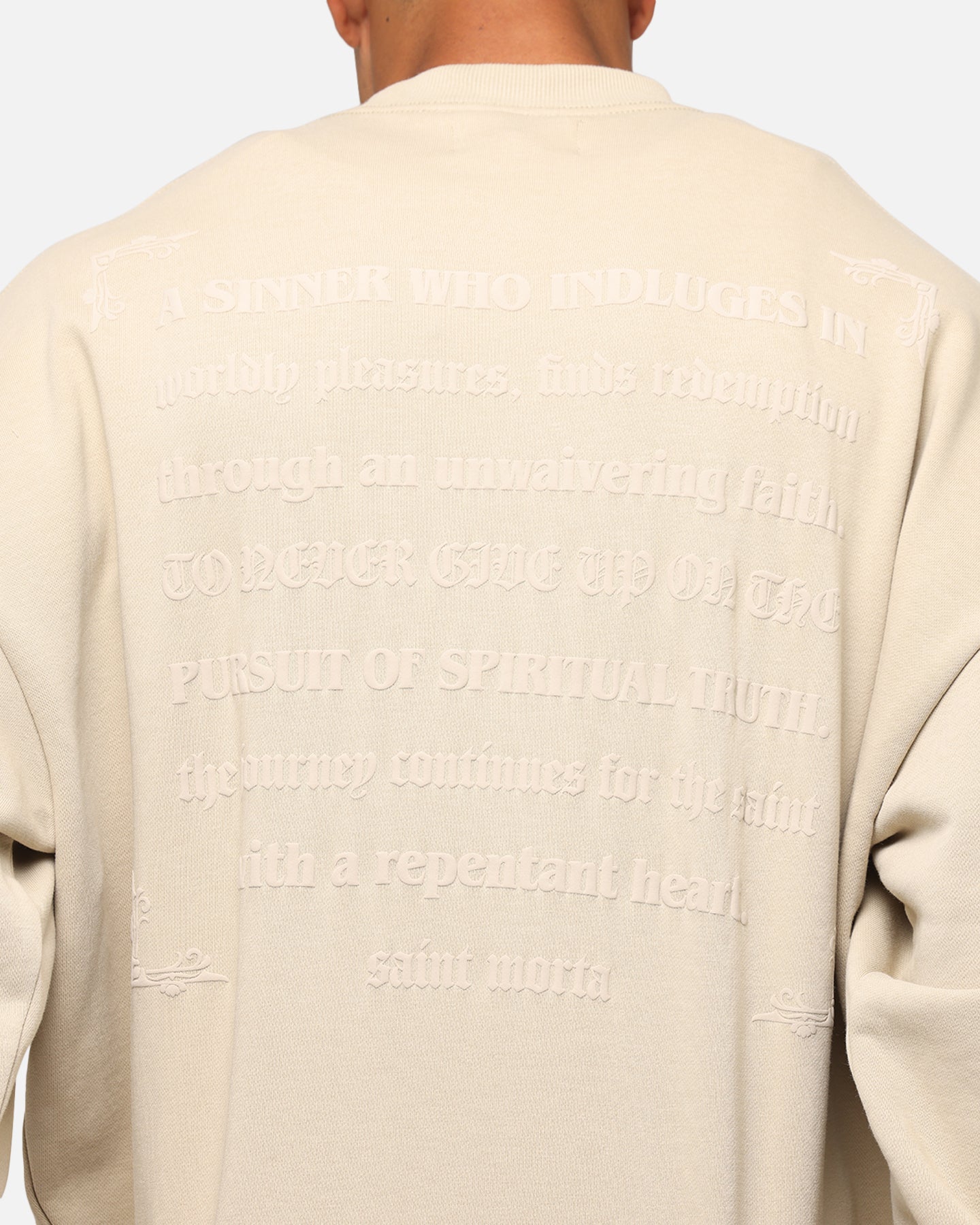 Saint Morta Repentant Heart Crewneck Stone、mySite、zt4zffjzw