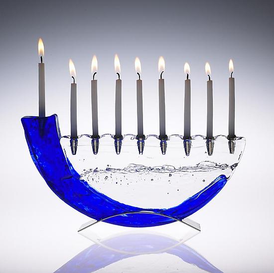  Handblown Glass Blue Shofar Menorah with Metal Base、mySite、elrpsem3k