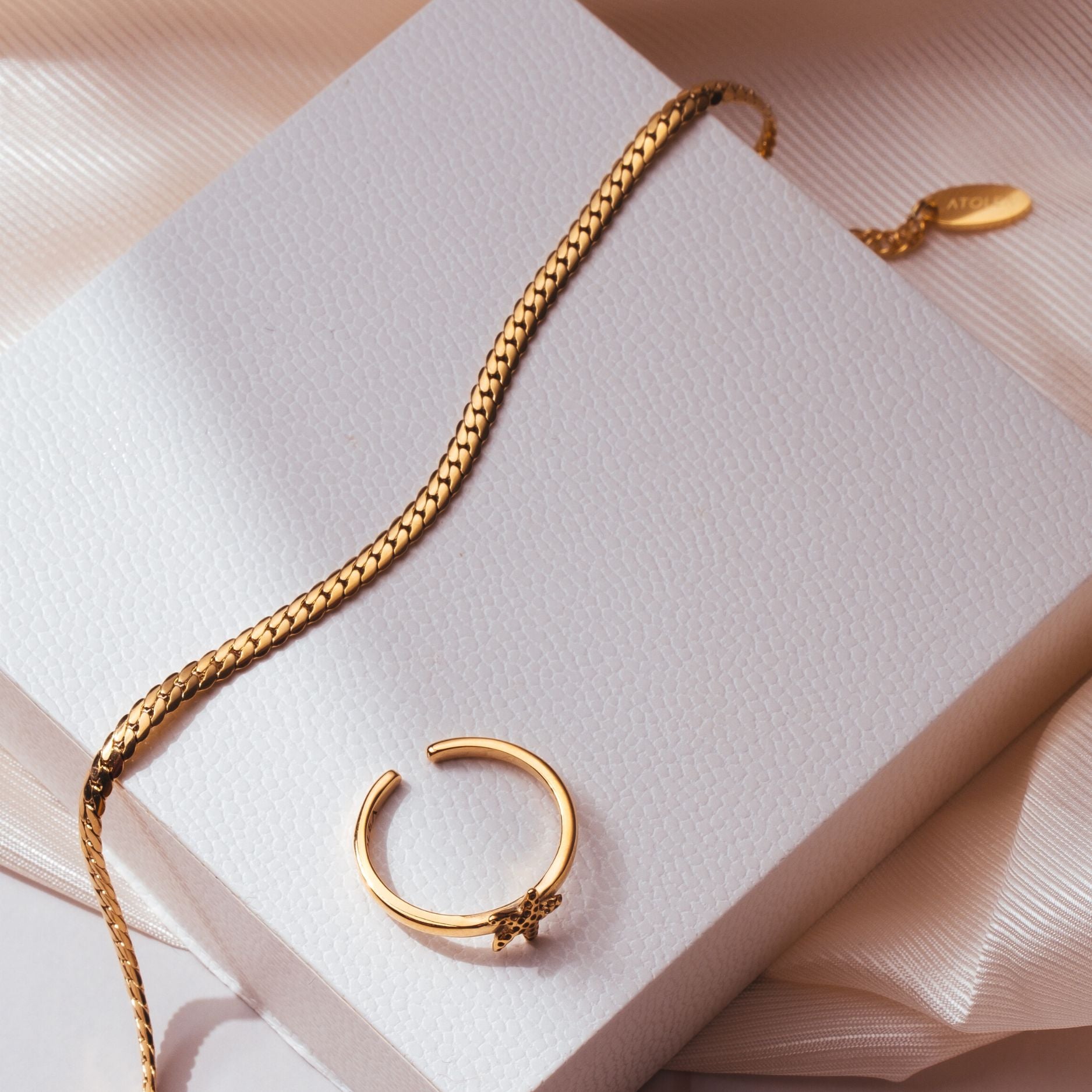 Classy Chain、mySite、hinf8tx79