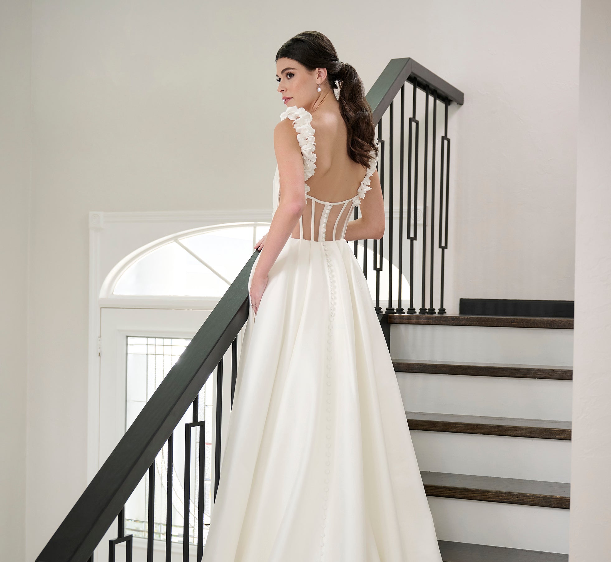 Stretch Mikado Gown In Ivory Nude、mySite、solidvoid